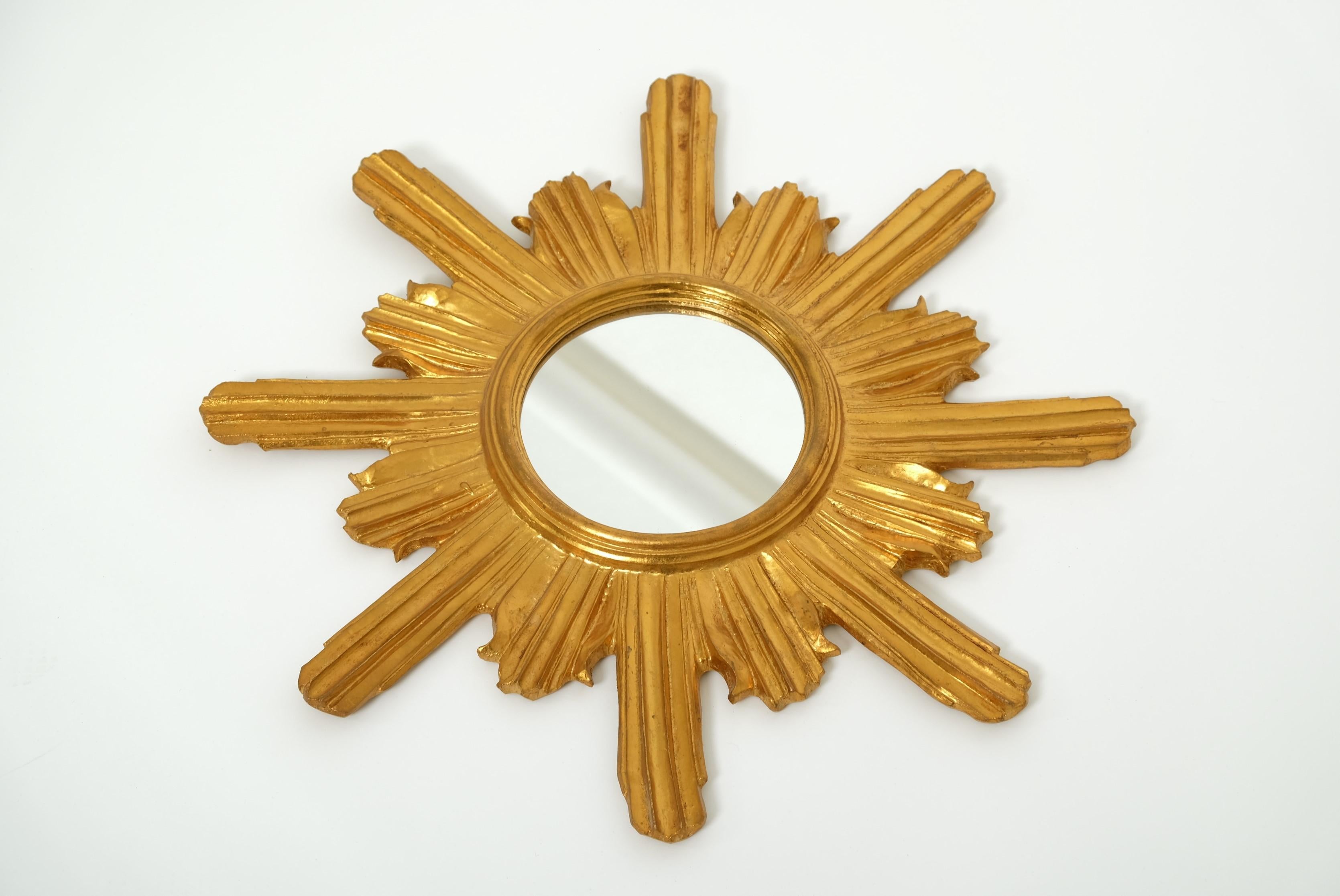 Mid Century Giltwood Sunburst-Spiegel, Italien 1960er Jahre (Mitte des 20. Jahrhunderts) im Angebot