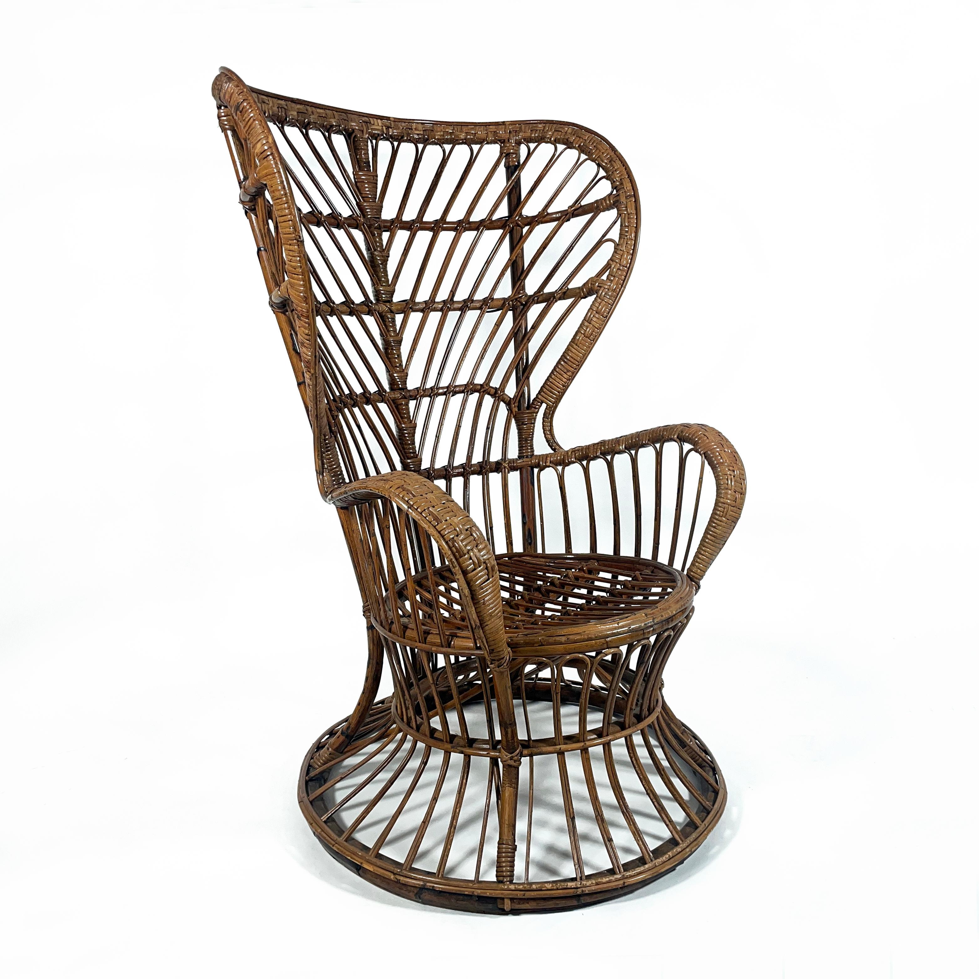 Mid-Century Modern Mid Century Bamboo Italian Peacock Chair 1950s For Sale