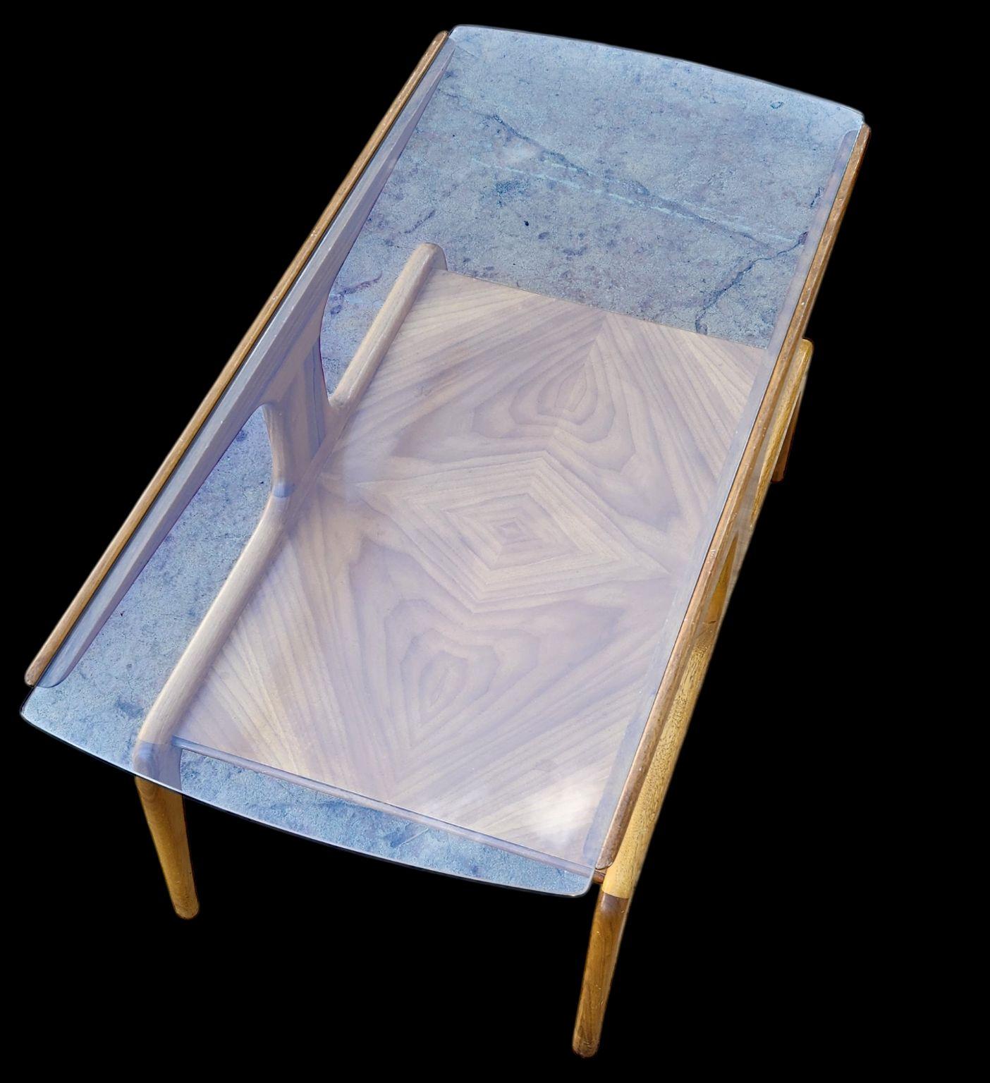 Mid Century Gio Ponti Domus Nova Coffee Table Italy 1950 en Bueno estado para la venta en Bernville, PA