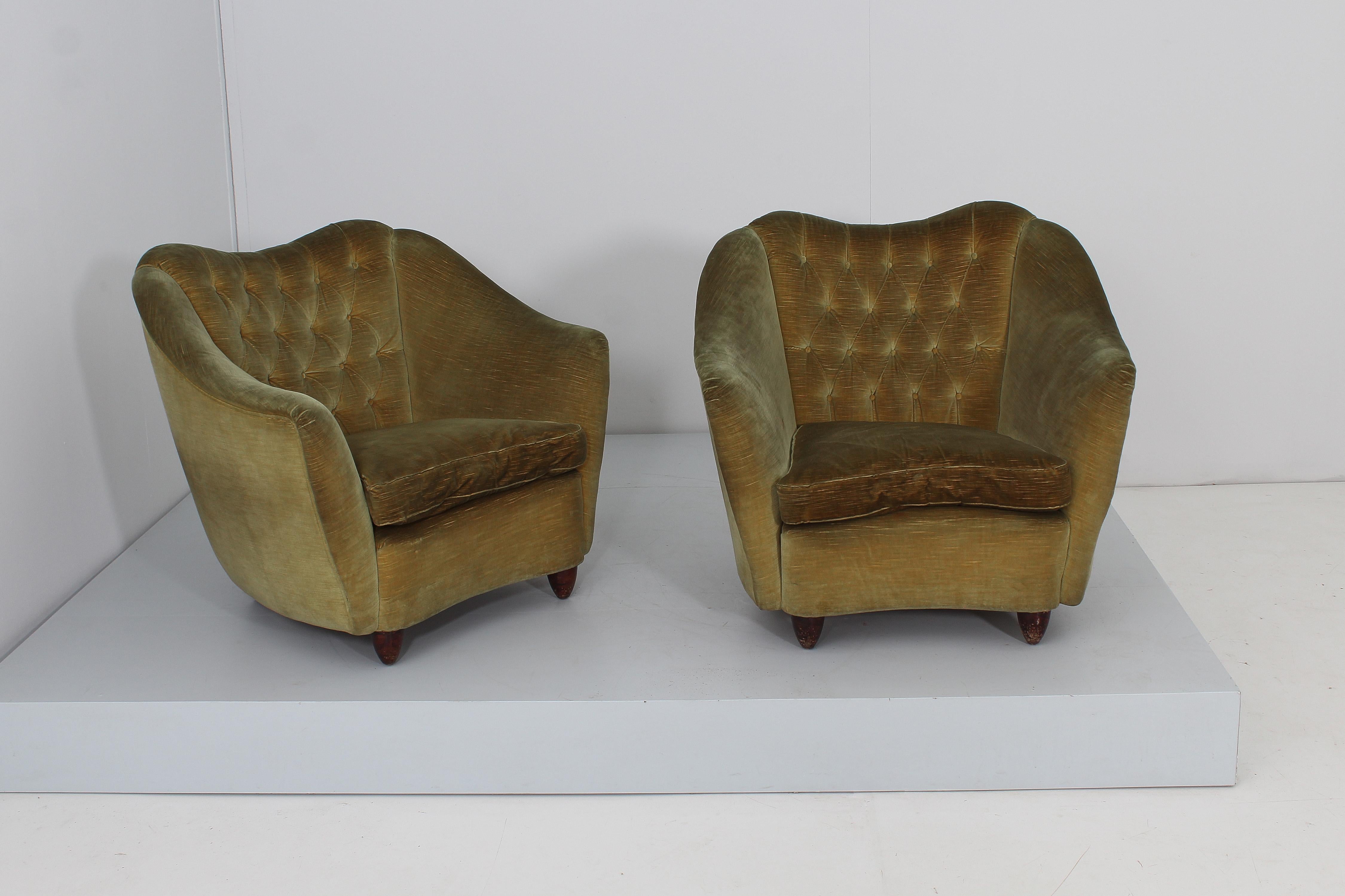 Mid-Century Velvet Armchair Style of Gio Ponti for 