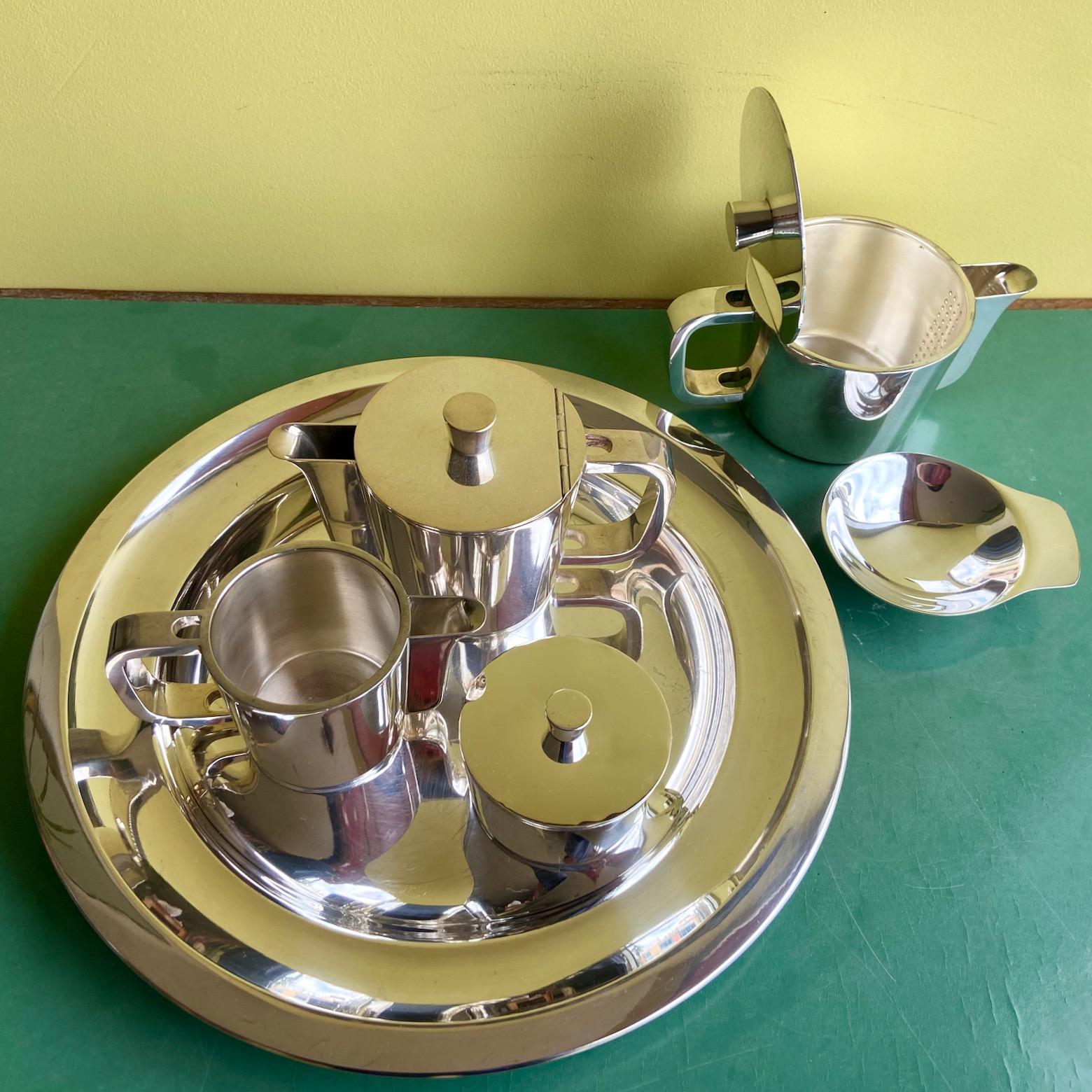 Mid-Century Gio Ponti Silver Plated Coffee and Tea set on a tray, A.Krupp Milano For Sale 8