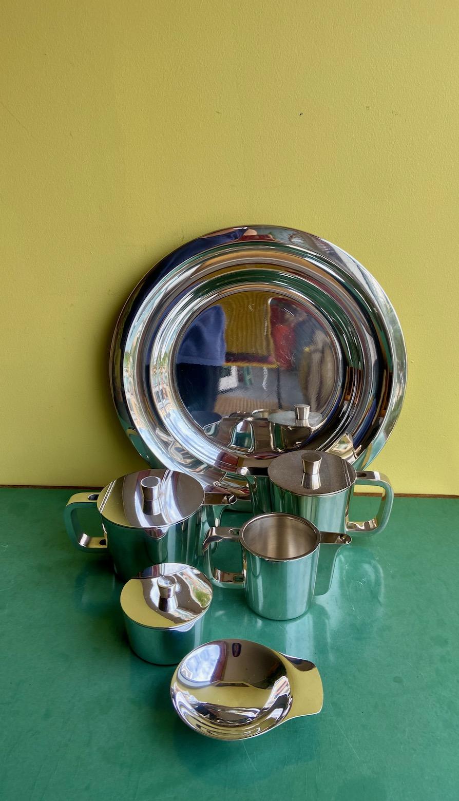 Mid-Century Gio Ponti Silver Plated Coffee and Tea set on a tray, A.Krupp Milano For Sale 9