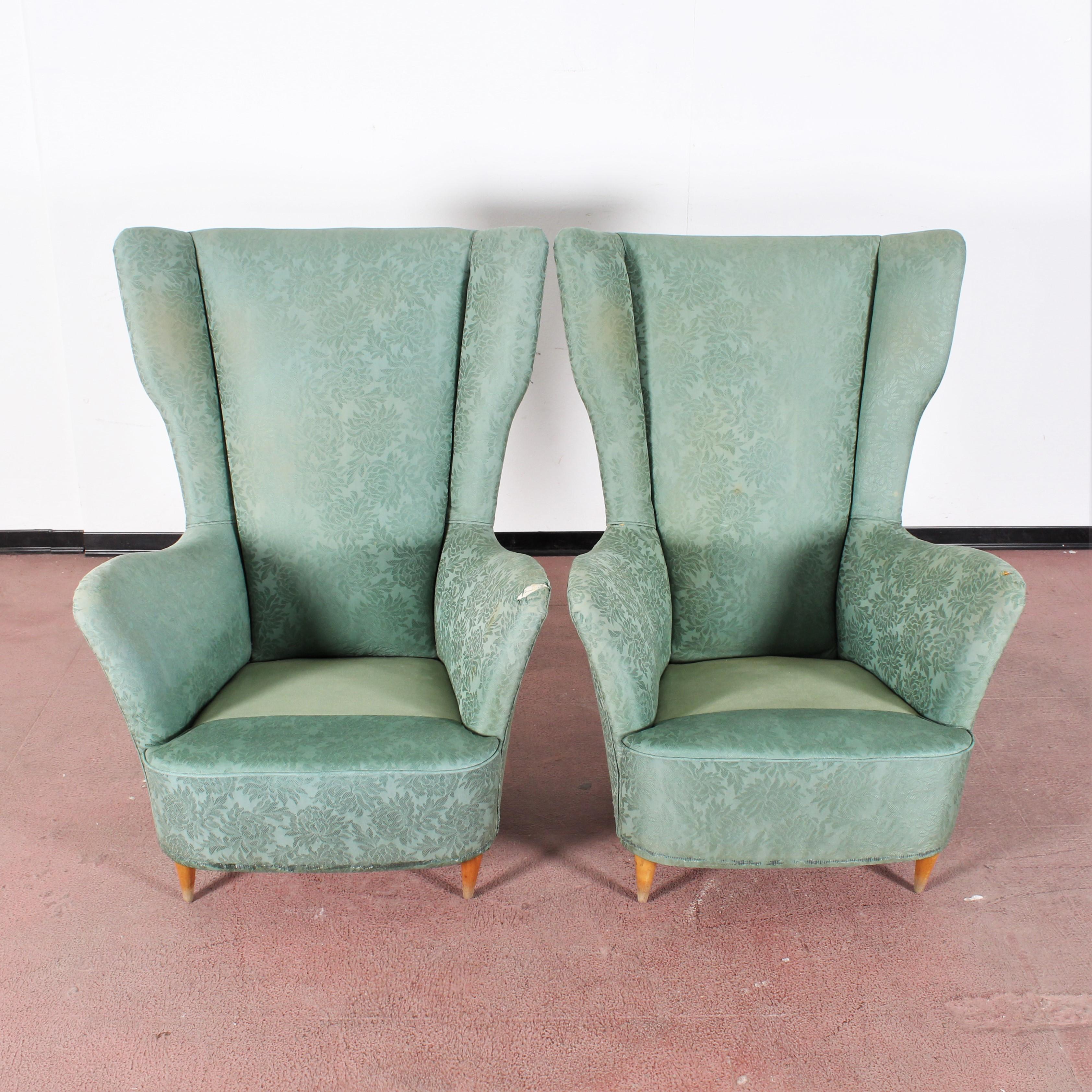 Midcentury Gio Ponti for ISA Pair of Armchairs Green Fabric, Italy, 1950s 6