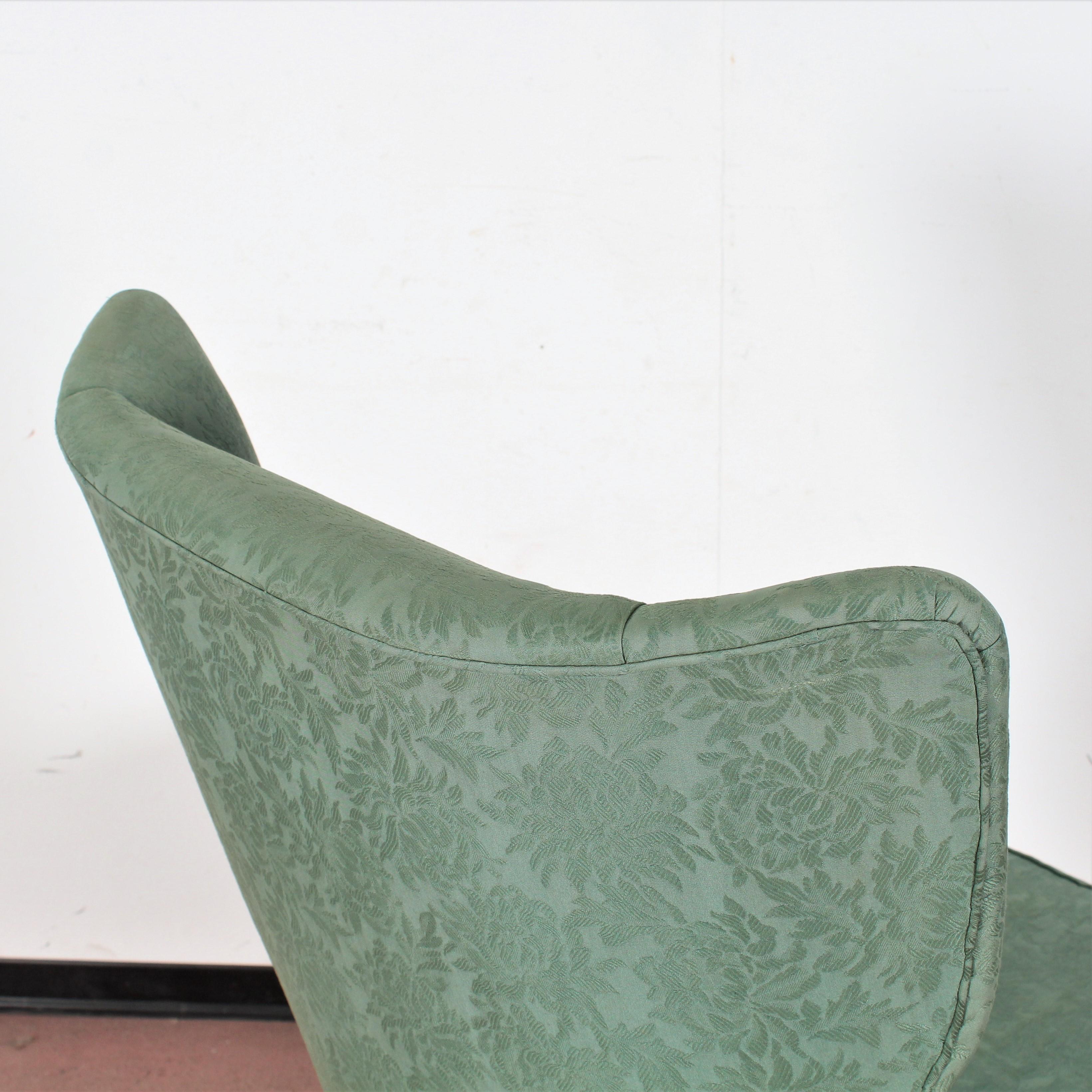 Midcentury Gio Ponti for ISA Pair of Armchairs Green Fabric, Italy, 1950s 11