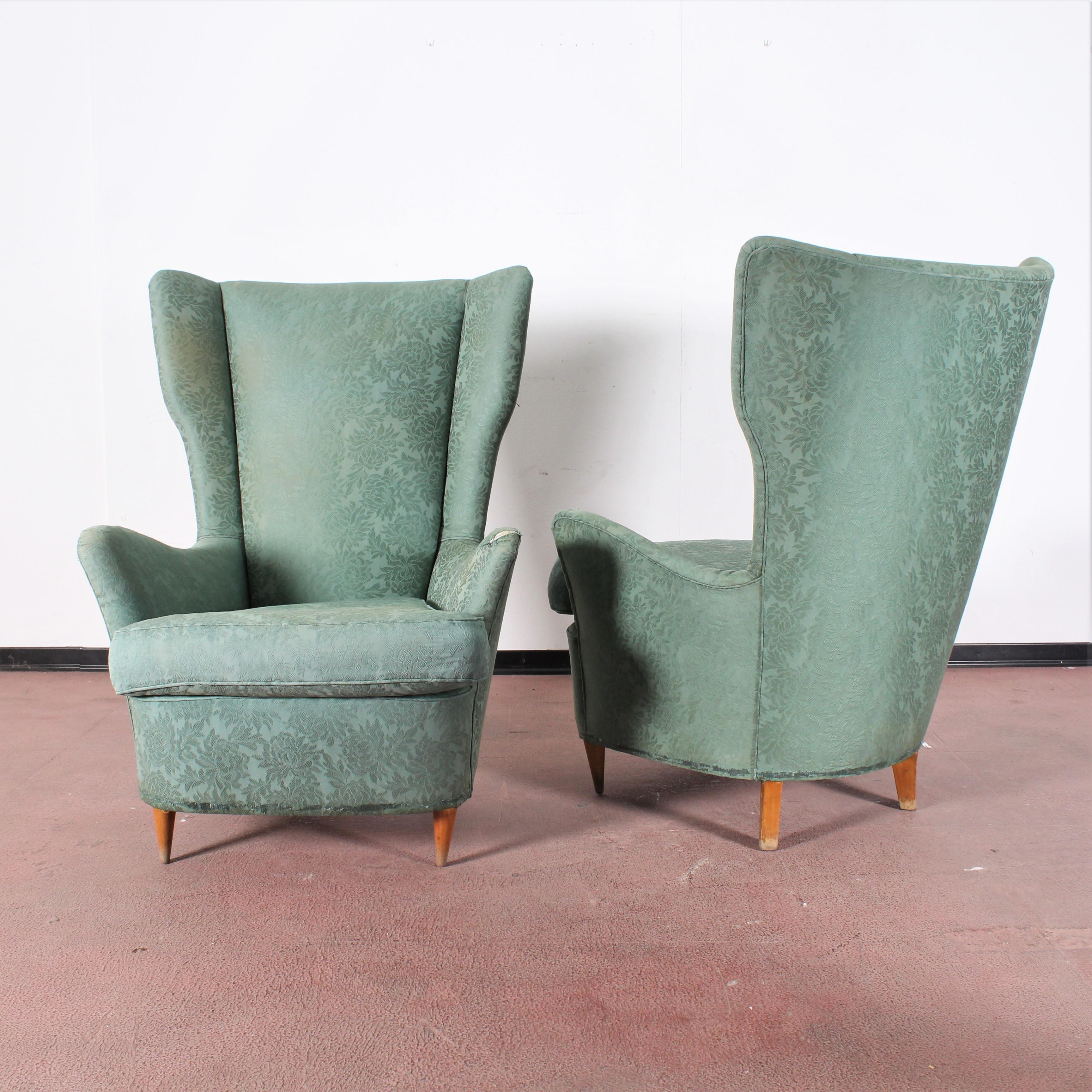 Mid-20th Century Midcentury Gio Ponti for ISA Pair of Armchairs Green Fabric, Italy, 1950s