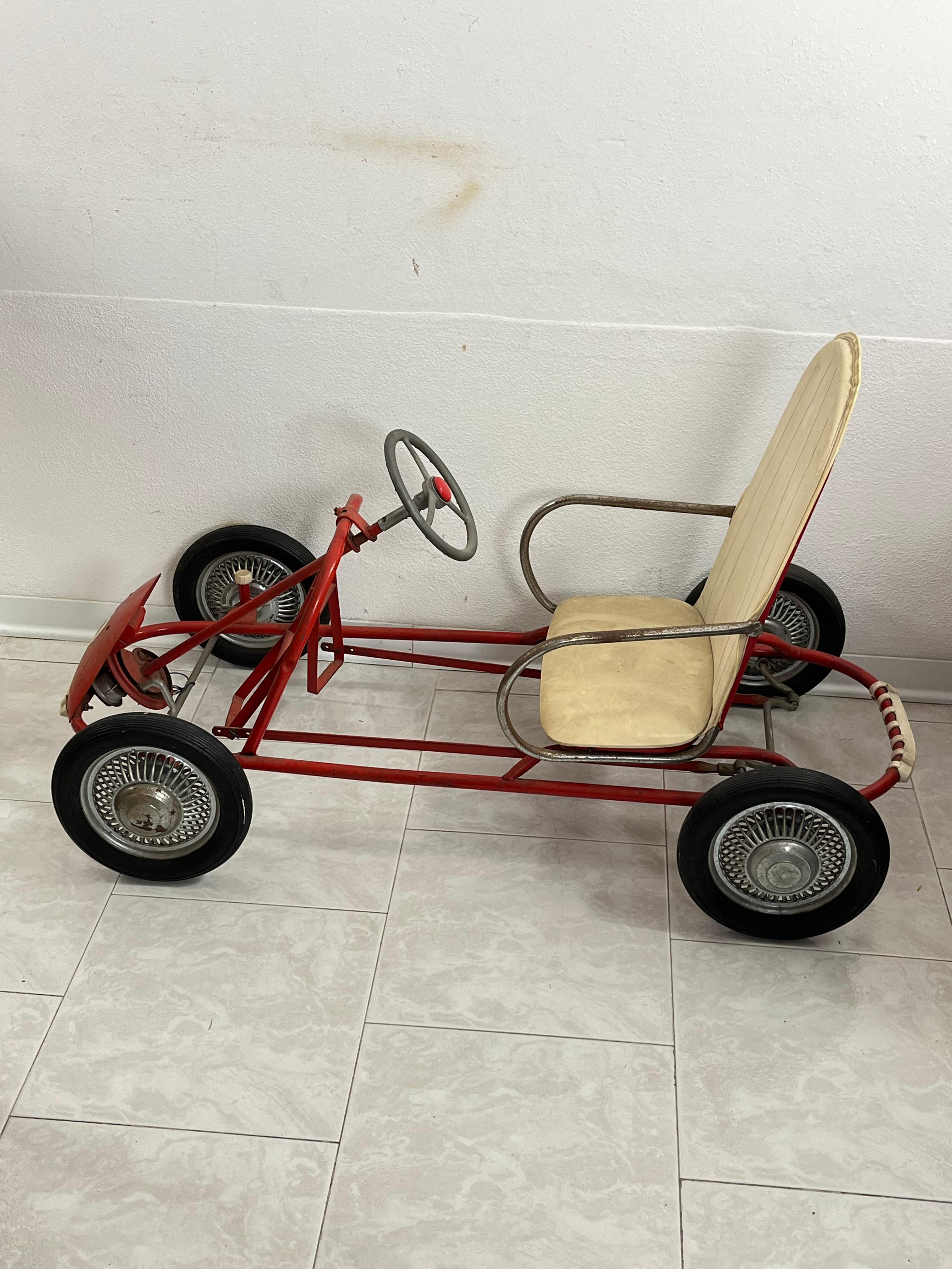 Mid-Century Giordani Pedal Car, 1960s For Sale 2