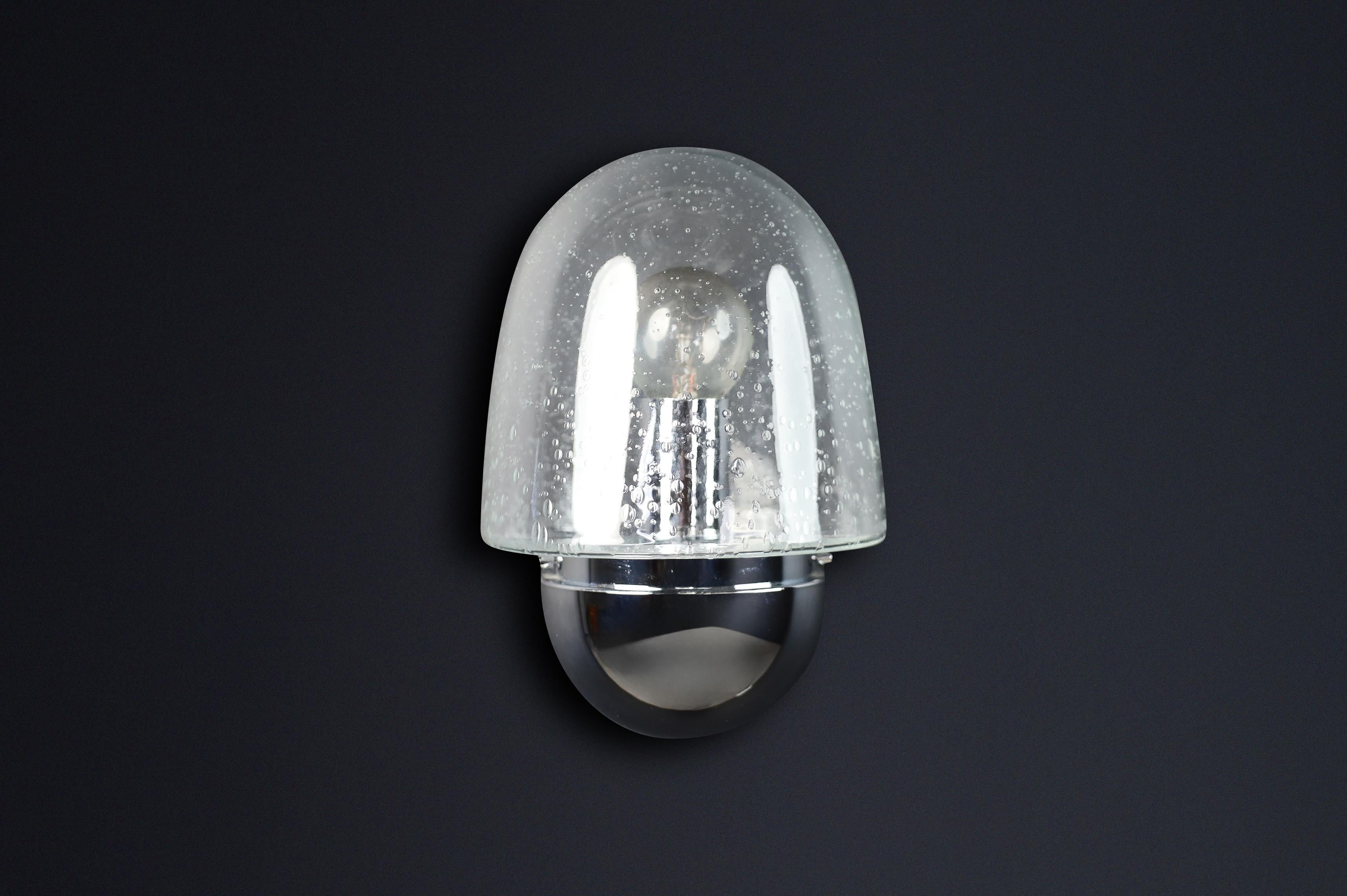 Aplique de pared Glashütte Limburg de mediados de siglo - Cromo y cristal burbuja, años 60 en venta 1