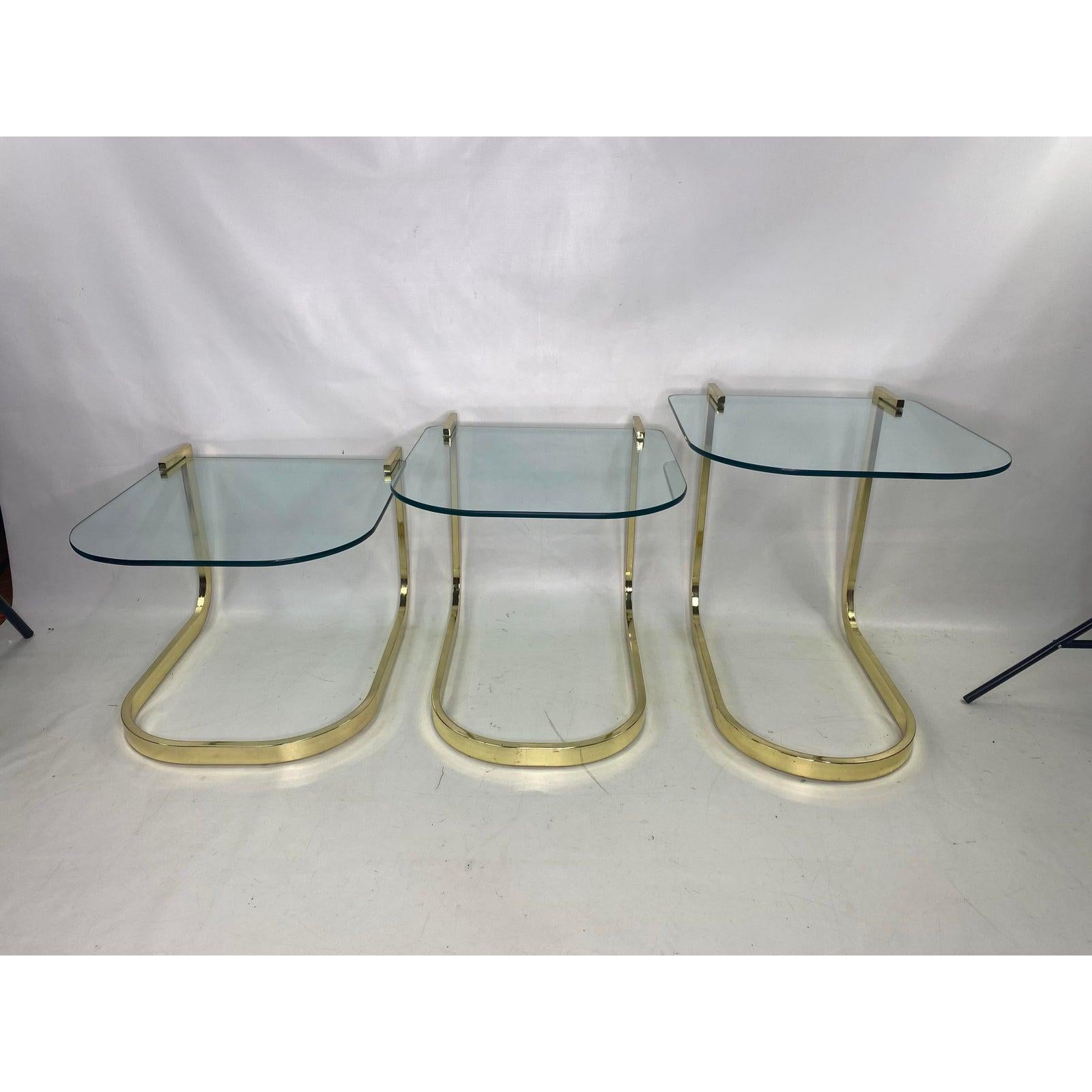 Mid-Century Glass and Brass Nesting Tables by Design Institute America In Good Condition For Sale In Esperance, NY
