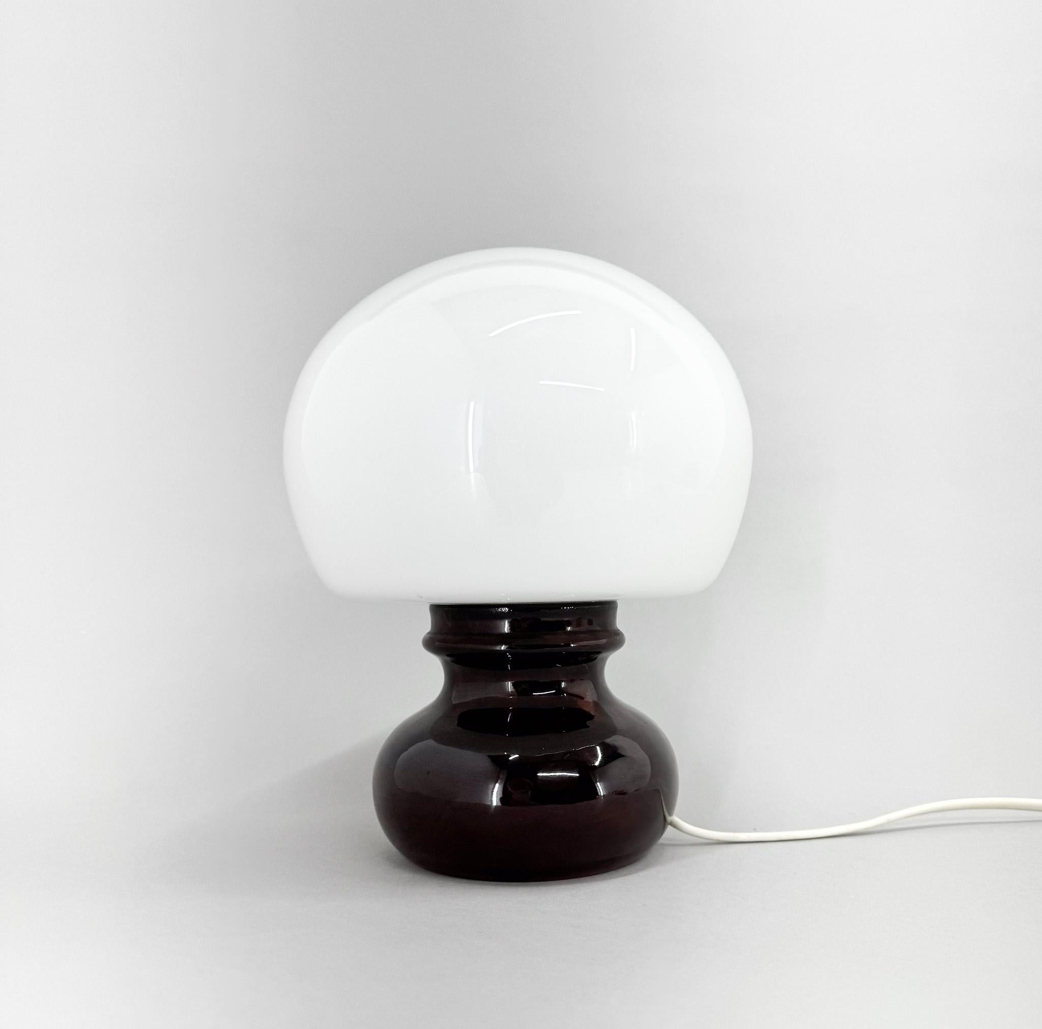Mid Century Glass and Ceramic Table Lamp, 1960's For Sale 2