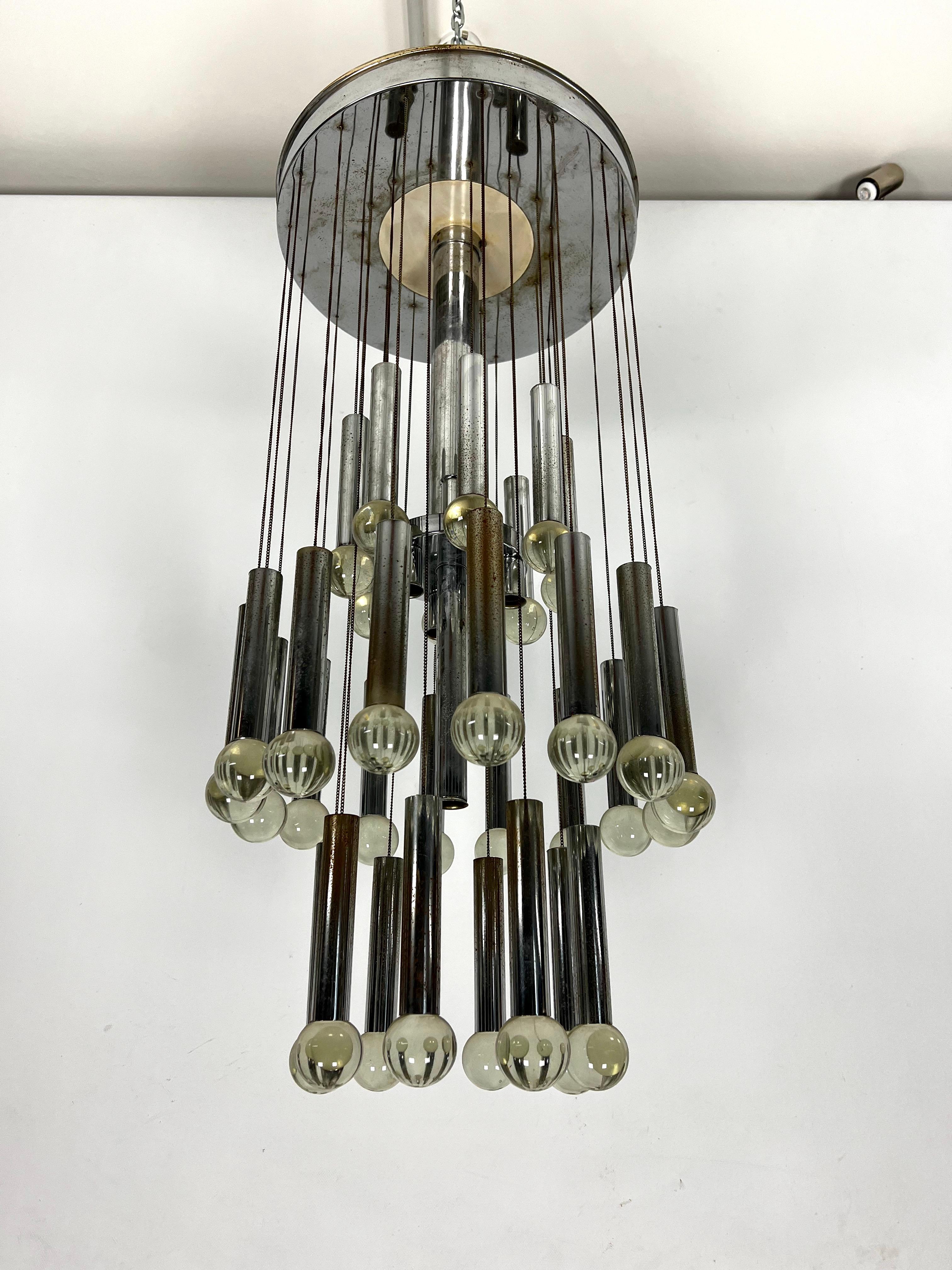 Mid-Century Modern Mid- Century glass and chrome chandelier by Sciolari. Italy 1960s For Sale