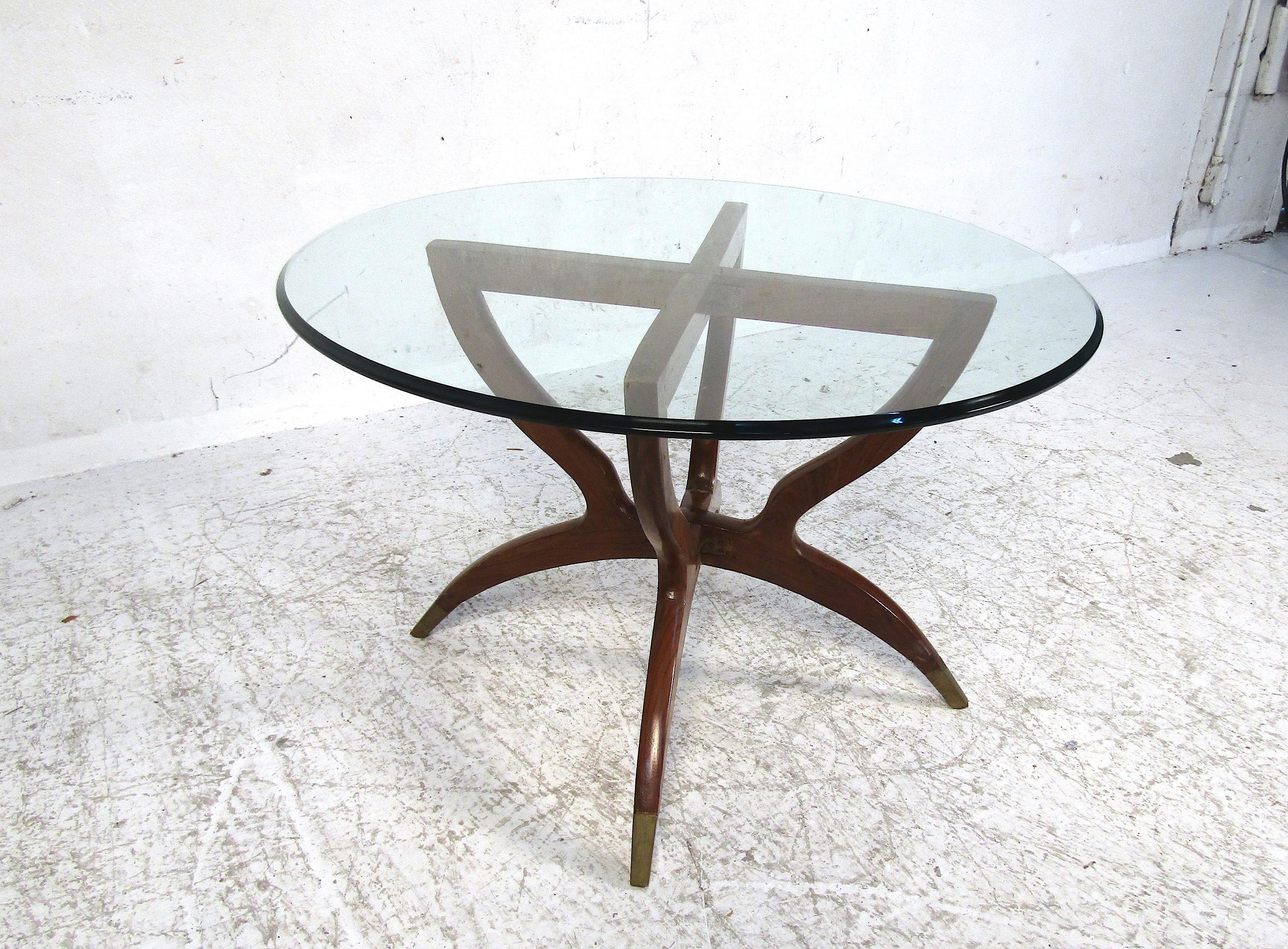 Midcentury Glass and Wood Side Table In Good Condition For Sale In Brooklyn, NY