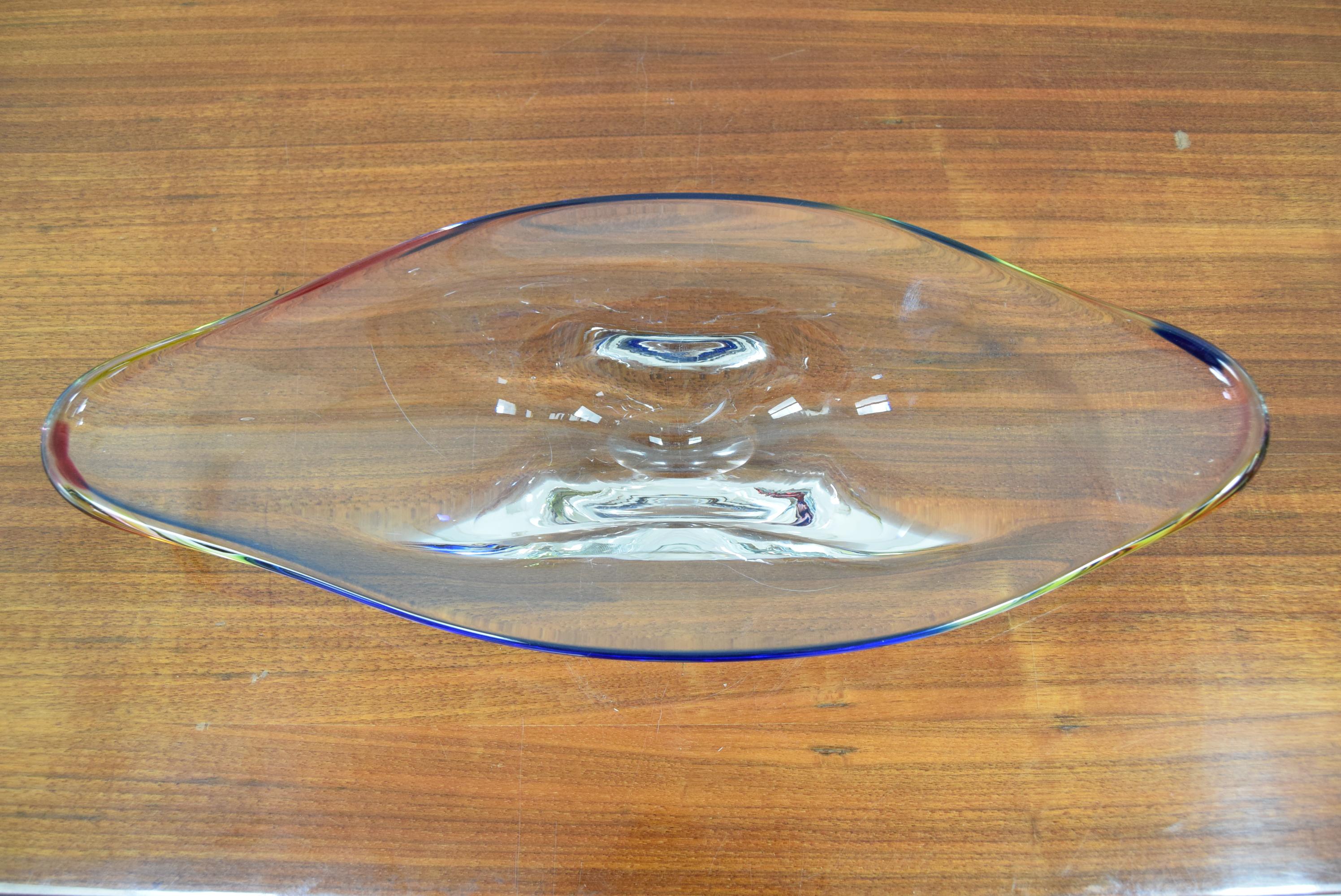 Glasschale aus der Jahrhundertmitte/Bohemia Glas, 1960er Jahre (Moderne der Mitte des Jahrhunderts) im Angebot