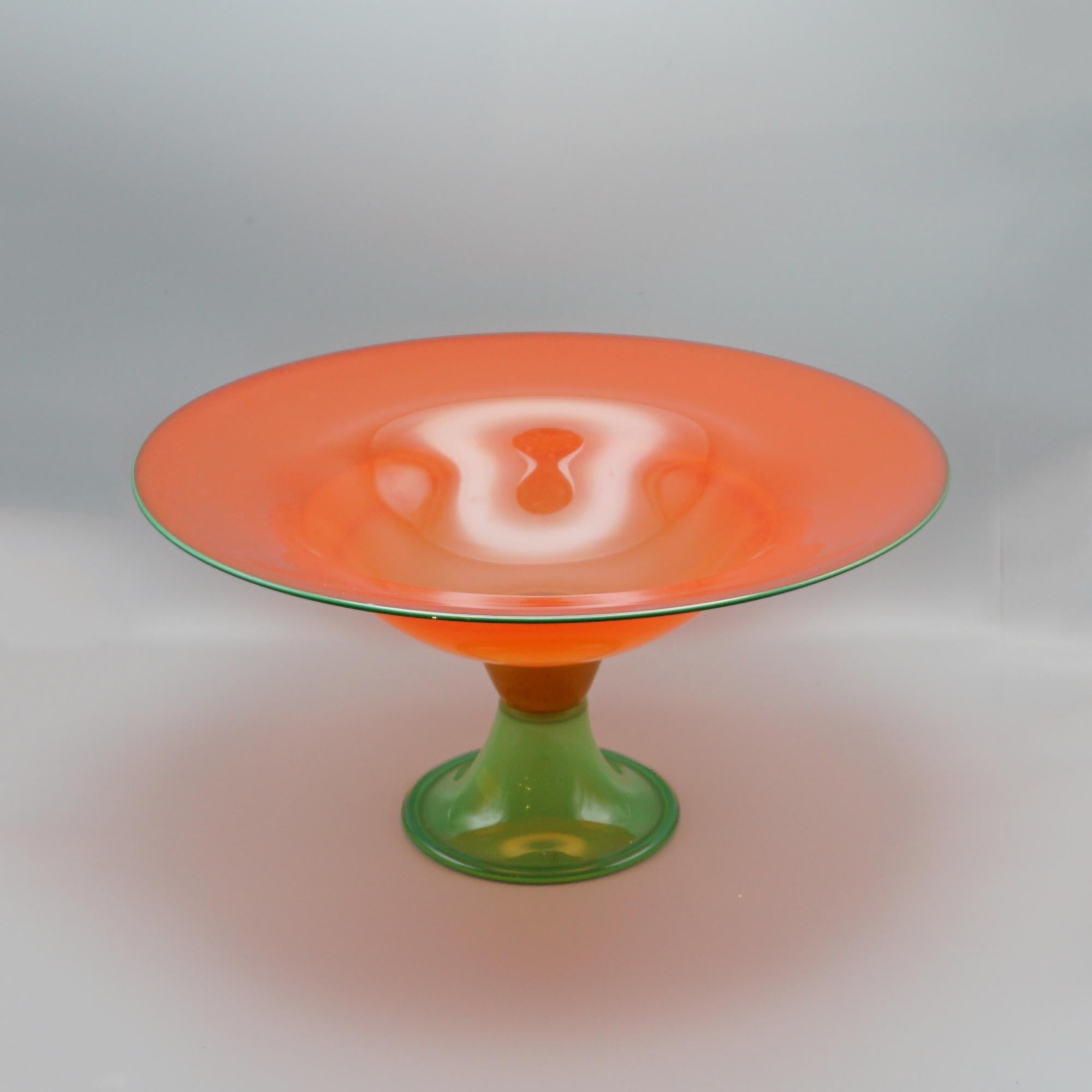 Mid-Century Glass Bowl by Michel Bouchard In Good Condition For Sale In Forest Row, East Sussex