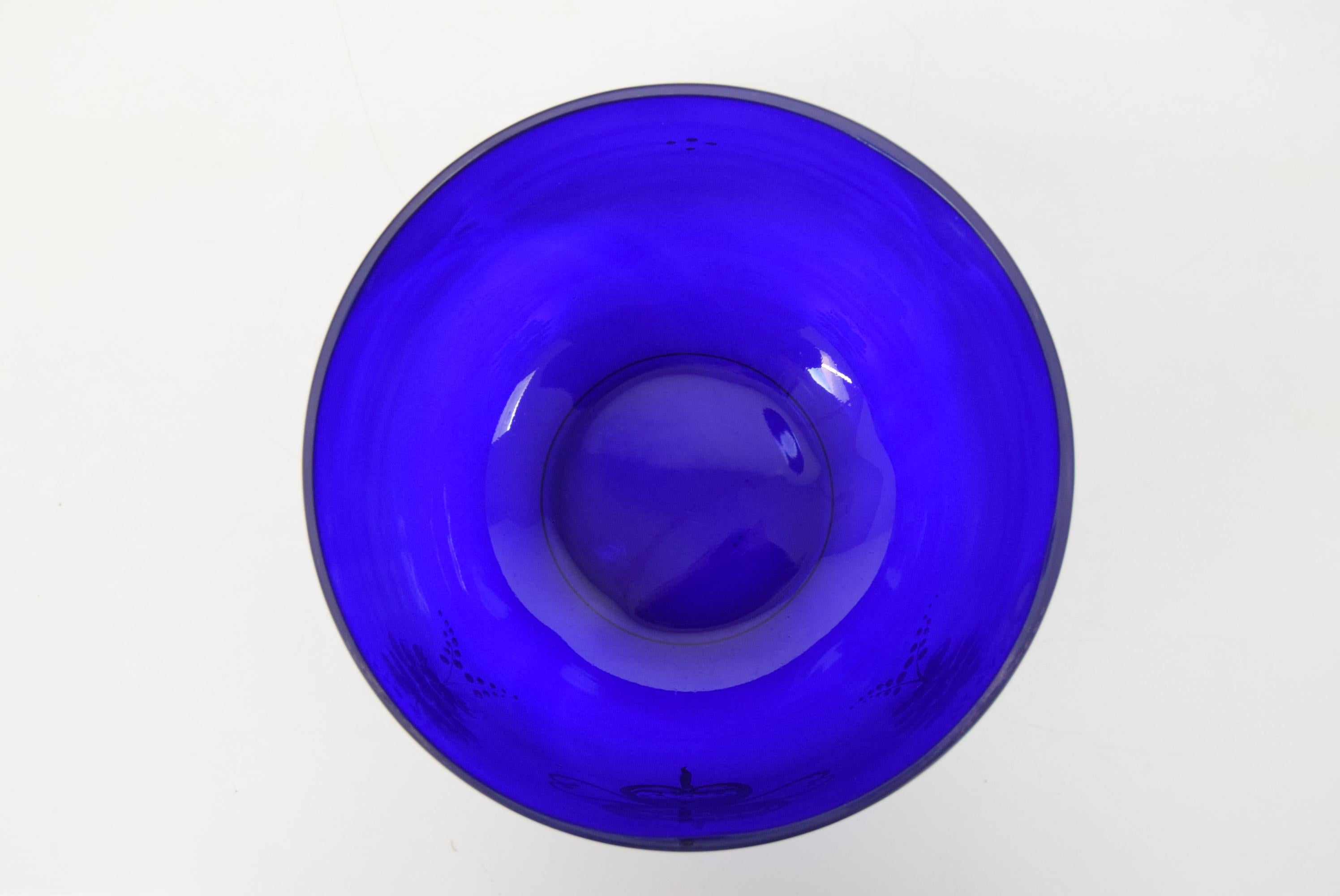 Mid-century Glass Bowl by Novoborske Sklo, 1960's For Sale 3