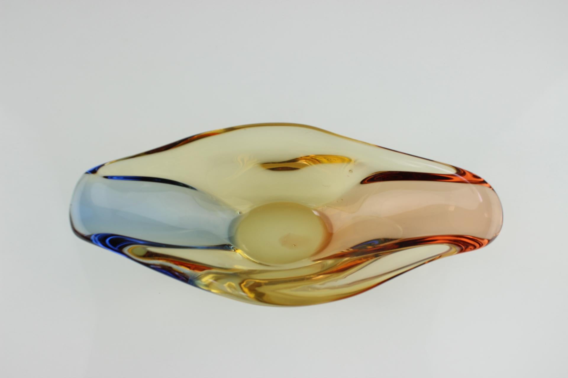 Mid-Century Modern Mid-Century Glass Bowl Designed by Josef Hospodka, 1960's For Sale