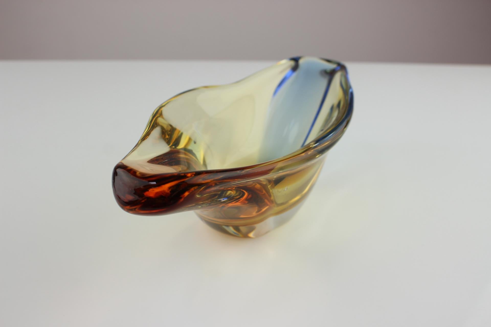 Czech Mid-Century Glass Bowl Designed by Josef Hospodka, 1960's For Sale