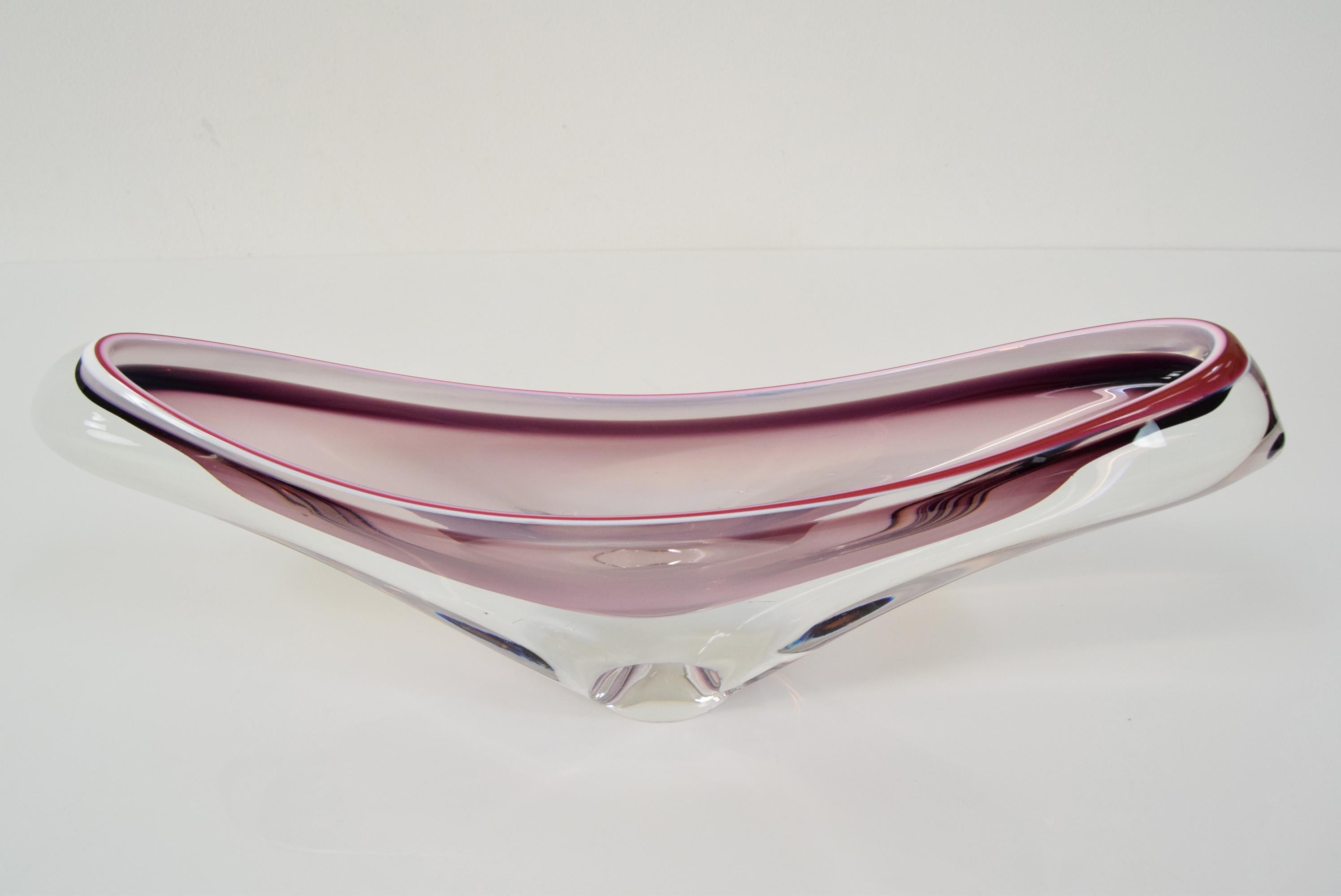 Ciotola in vetro di metà secolo, design Josef Hospodka per Chribska, anni '60 in vendita 3