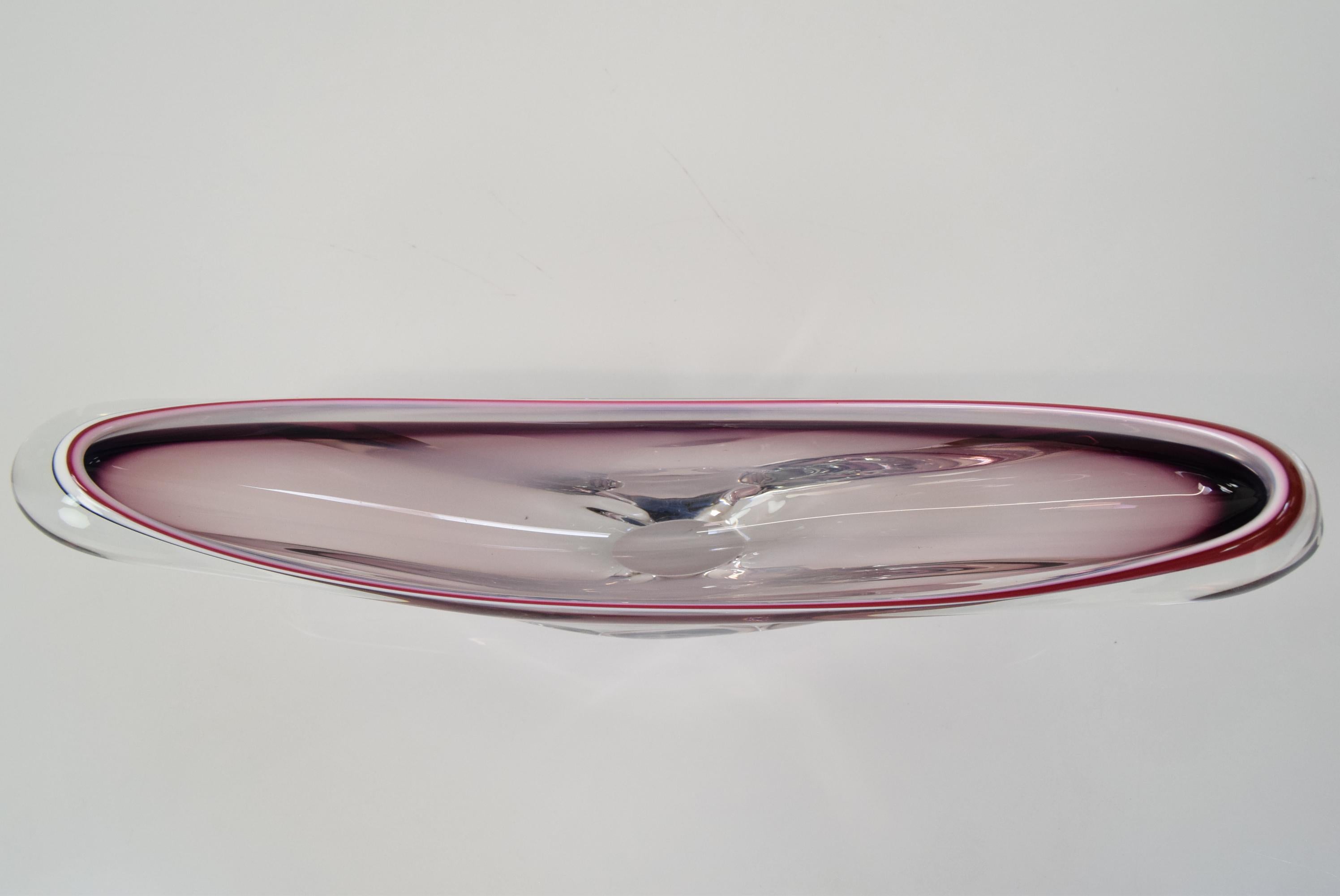 Mid-Century Glass Bowl, Designed Josef Hospodka for Chribska, 1960's For Sale 2