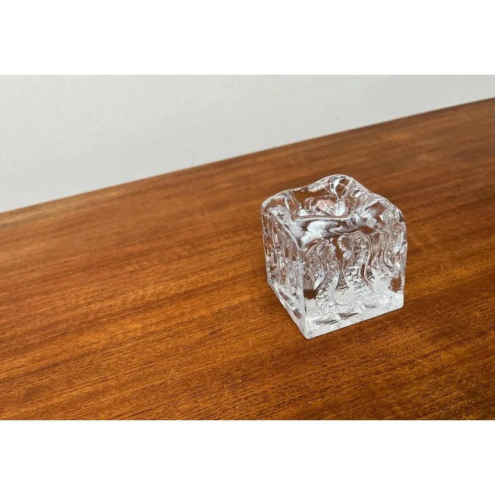 Portacandele in vetro di metà secolo di Kurt Wokan per Ingrid Glas, Germania, anni '60, in ottime condizioni. Progettato dal 1960 al 1969 prove ufficiali di autenticità come cataloghi d'epoca, dischi di design.

Informazioni aggiuntive:
Materiali: