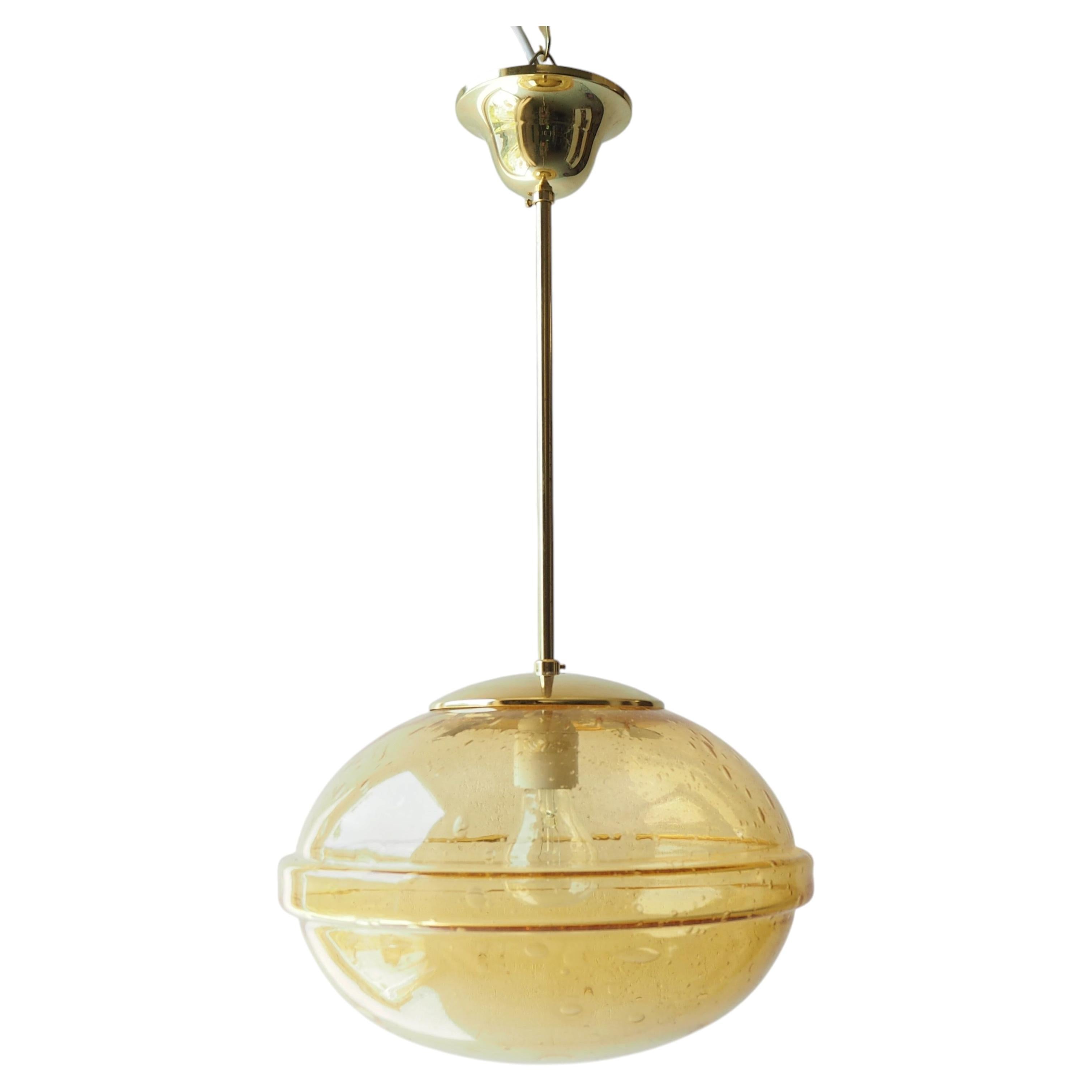 Lámpara de araña de cristal de mediados de siglo, Checoslovaquia, década de 1960. en venta