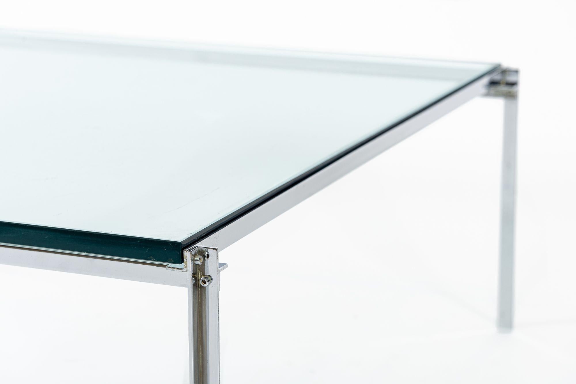 Table basse en verre et chrome du milieu du siècle par Katavalos pour Laverne Originals en vente 1