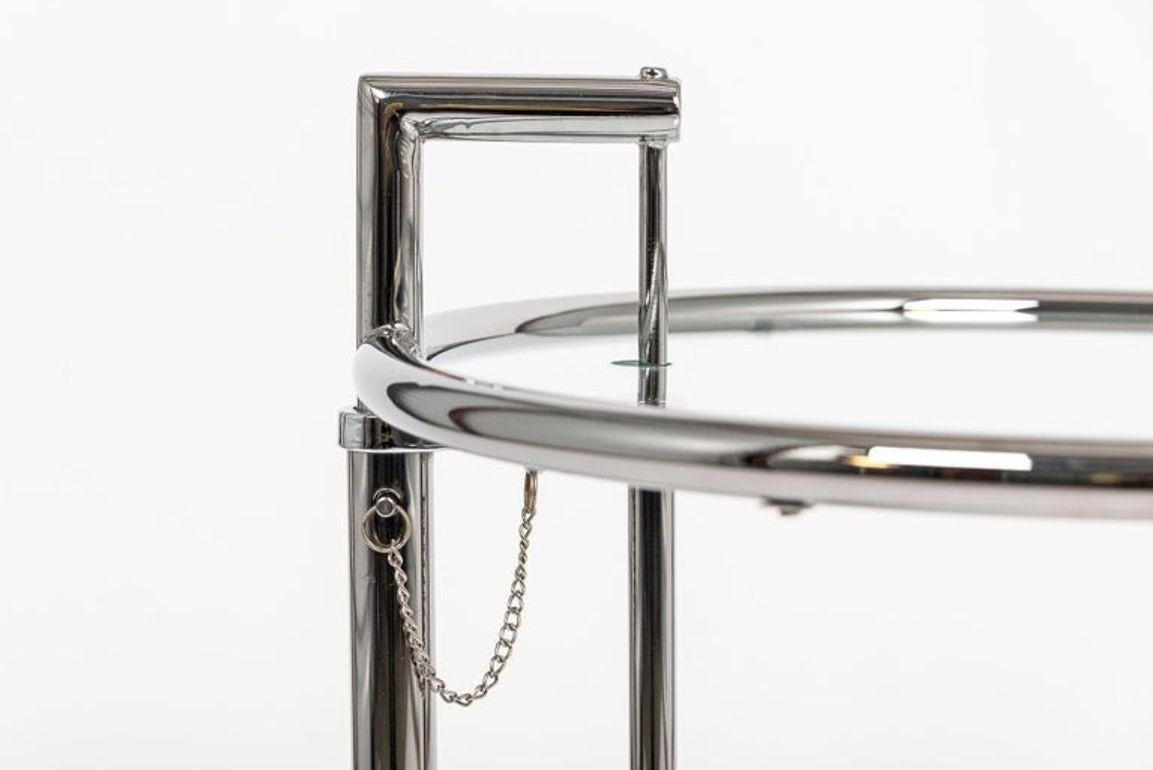 Mid Century Glass & Chrome Round Side Table by Eileen Gray (attr.) en venta 2