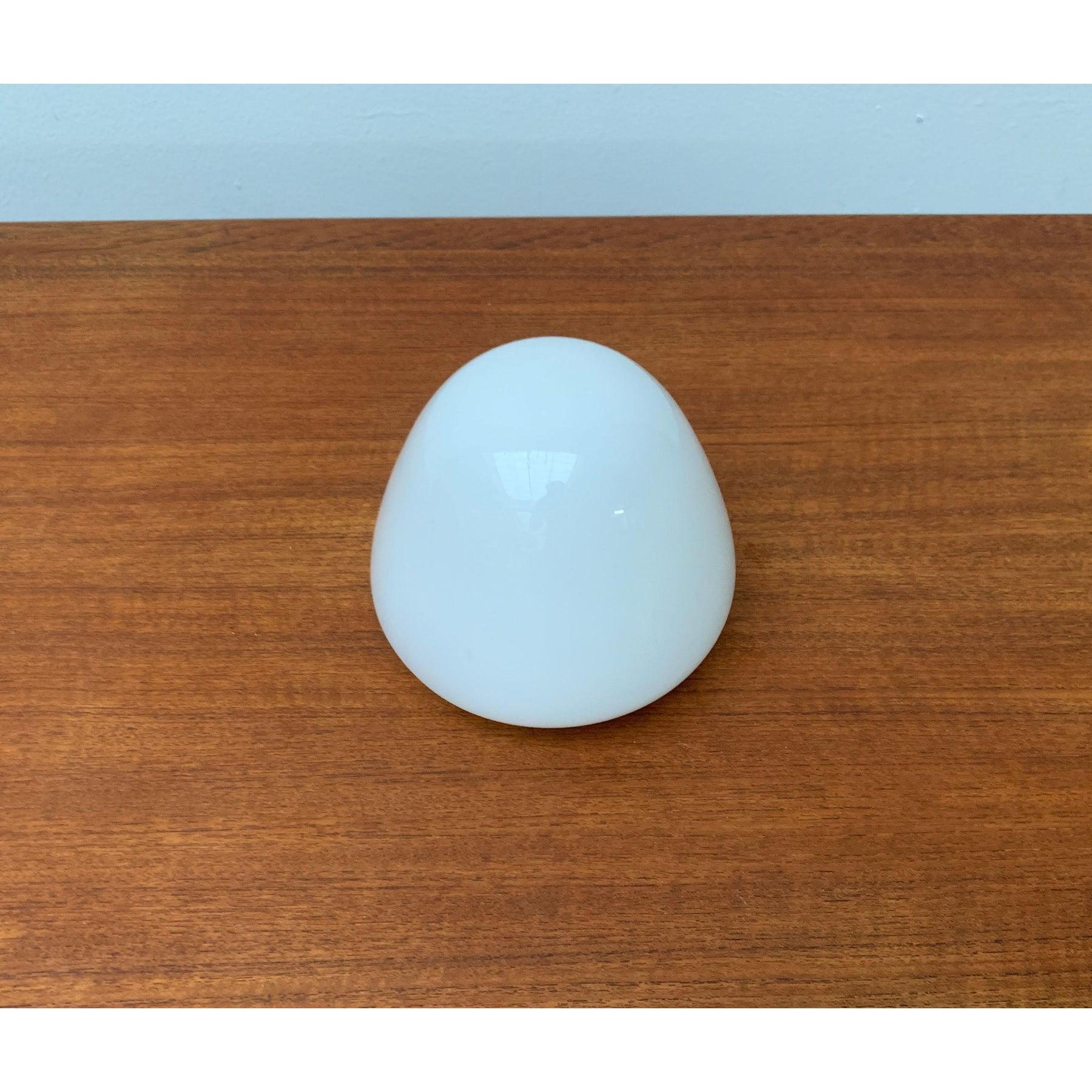 Lampada da soffitto o da parete in vetro Erdbeere di metà secolo di Wilhelm Wagenfeld per Lindner in vendita 1