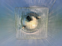 Einbau- oder Wandleuchte aus Glas aus der Mitte des Jahrhunderts, Tschechoslowakei