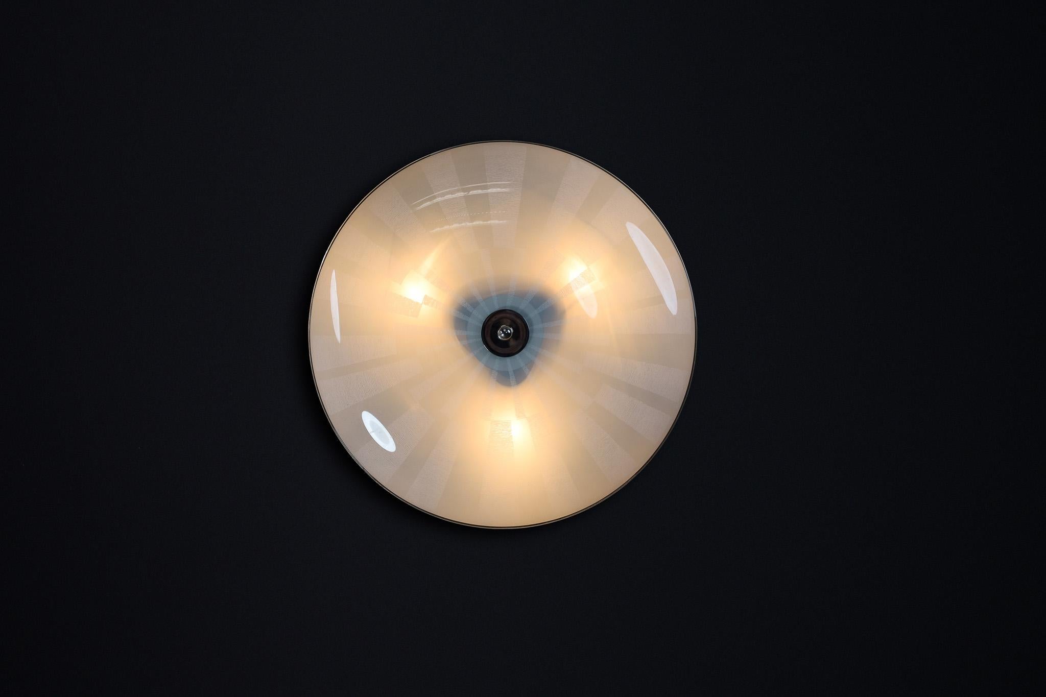 Mid-Century Glass Hanging Pendant or Wall Light Brussels World Expo 1958 (no16) In Good Condition For Sale In Almelo, NL