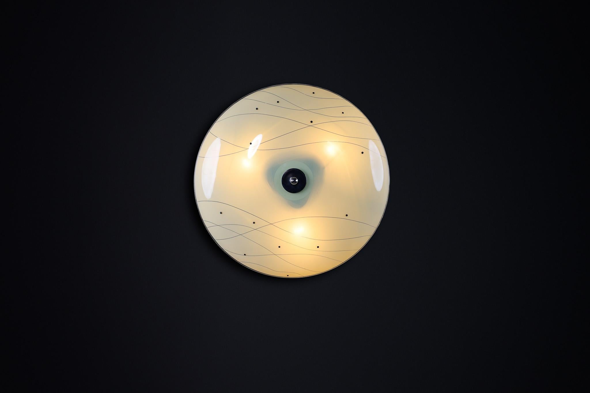 20th Century Mid-Century Glass Hanging Pendant or Wall Light Brussels World Expo 1958 (no44) For Sale