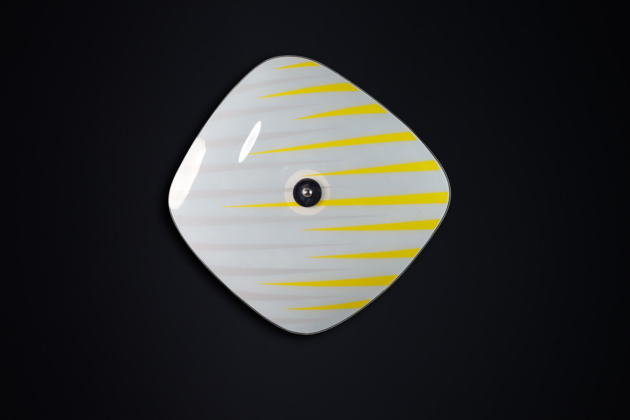 Mid-Century Glass Hanging Pendant Lamp or Wall Light Brussels World Expo 1958 (no:56)

This lighting is a stunning example of mid-century design and graphics, showcased at the Czechoslovakia Pavilion during the Brussels World Fair 1958. The
