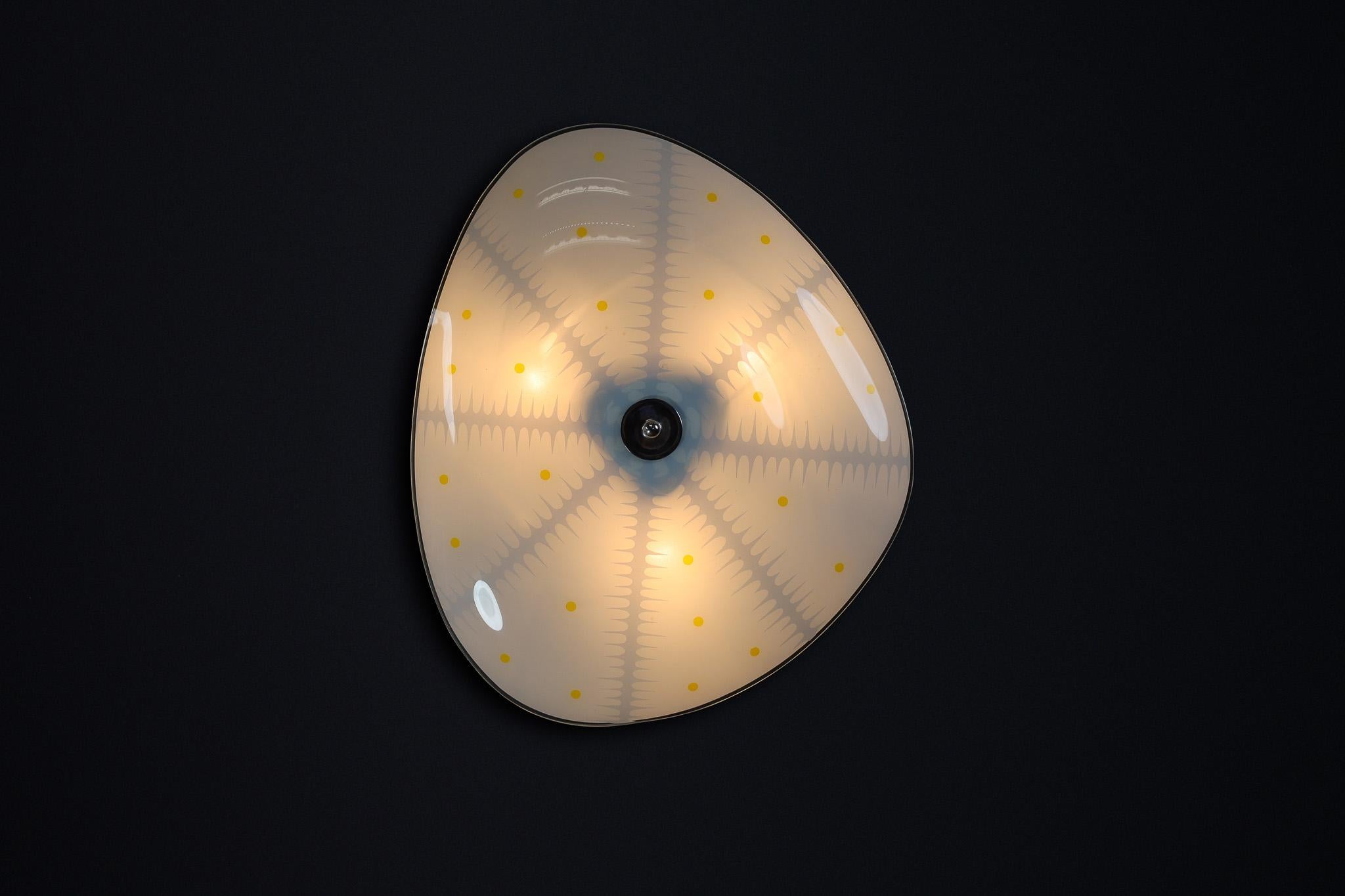 Mid-Century Glass Hanging Pendant or Wall Light Brussels WorldExpo 1958 (no:18) In Good Condition For Sale In Almelo, NL