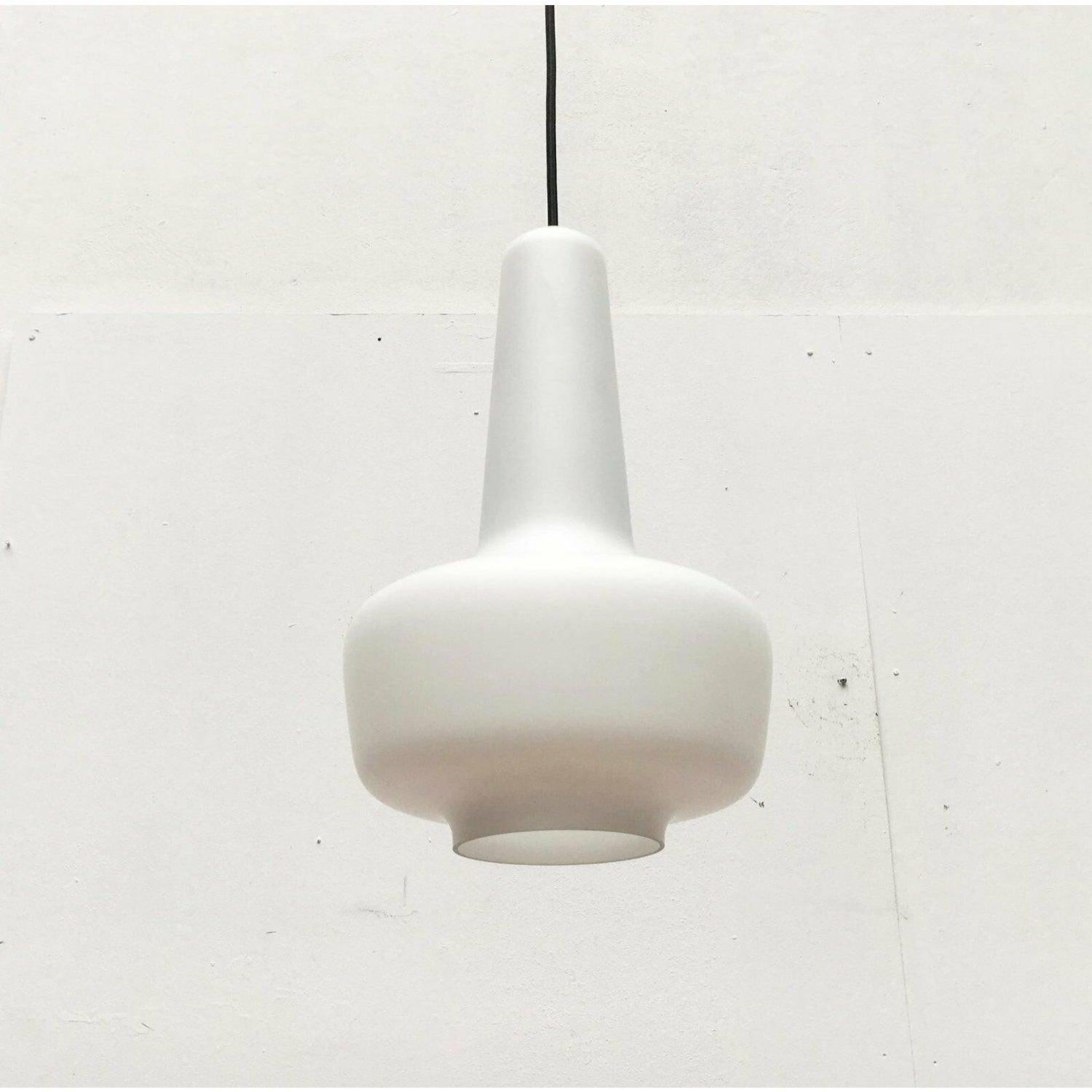 Danish Mid-Century Glass Kreta Pendant Lamp by Jacob E. Bang, 1960s For Sale