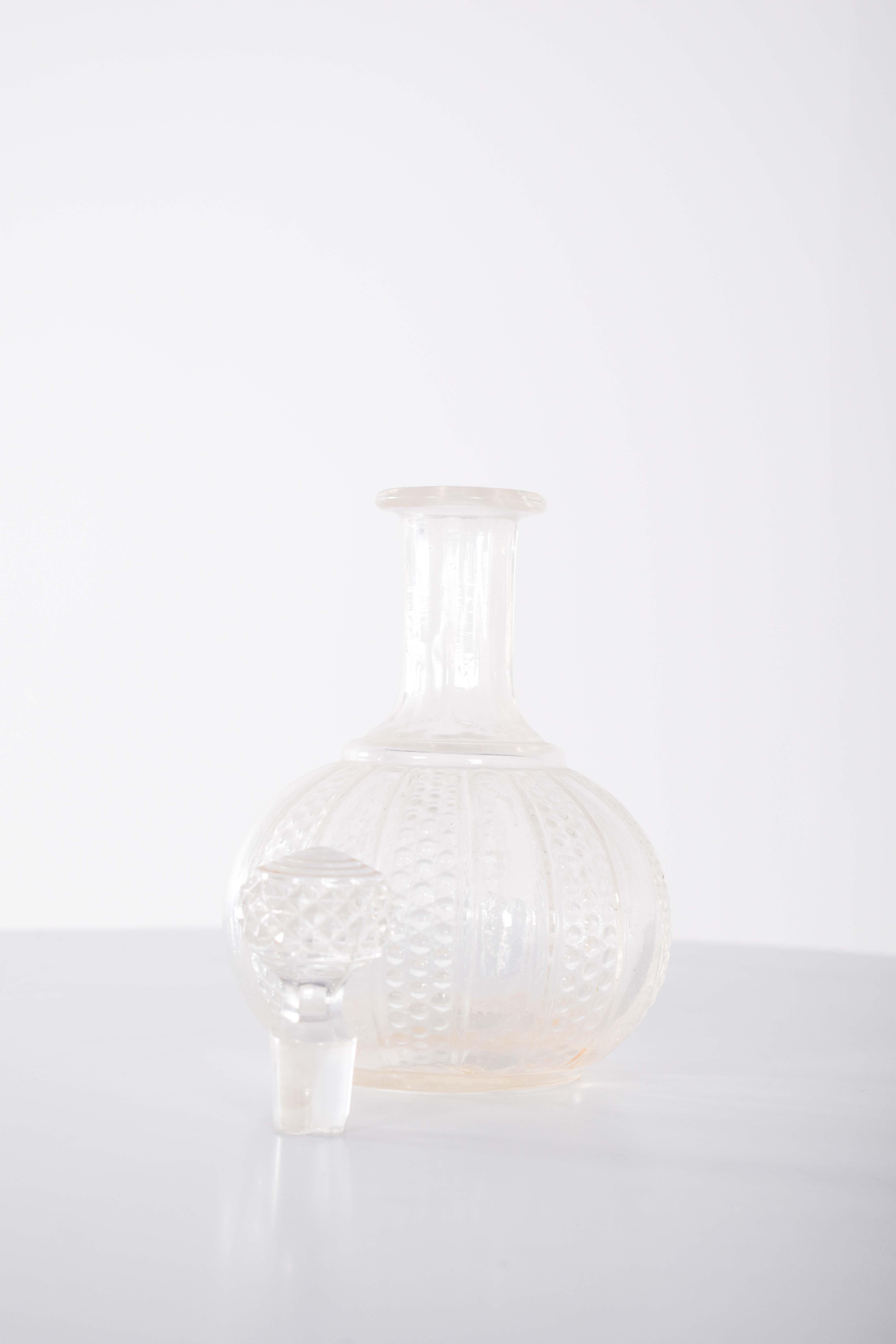 Bouteille à liqueur en verre du milieu du siècle en vente 1