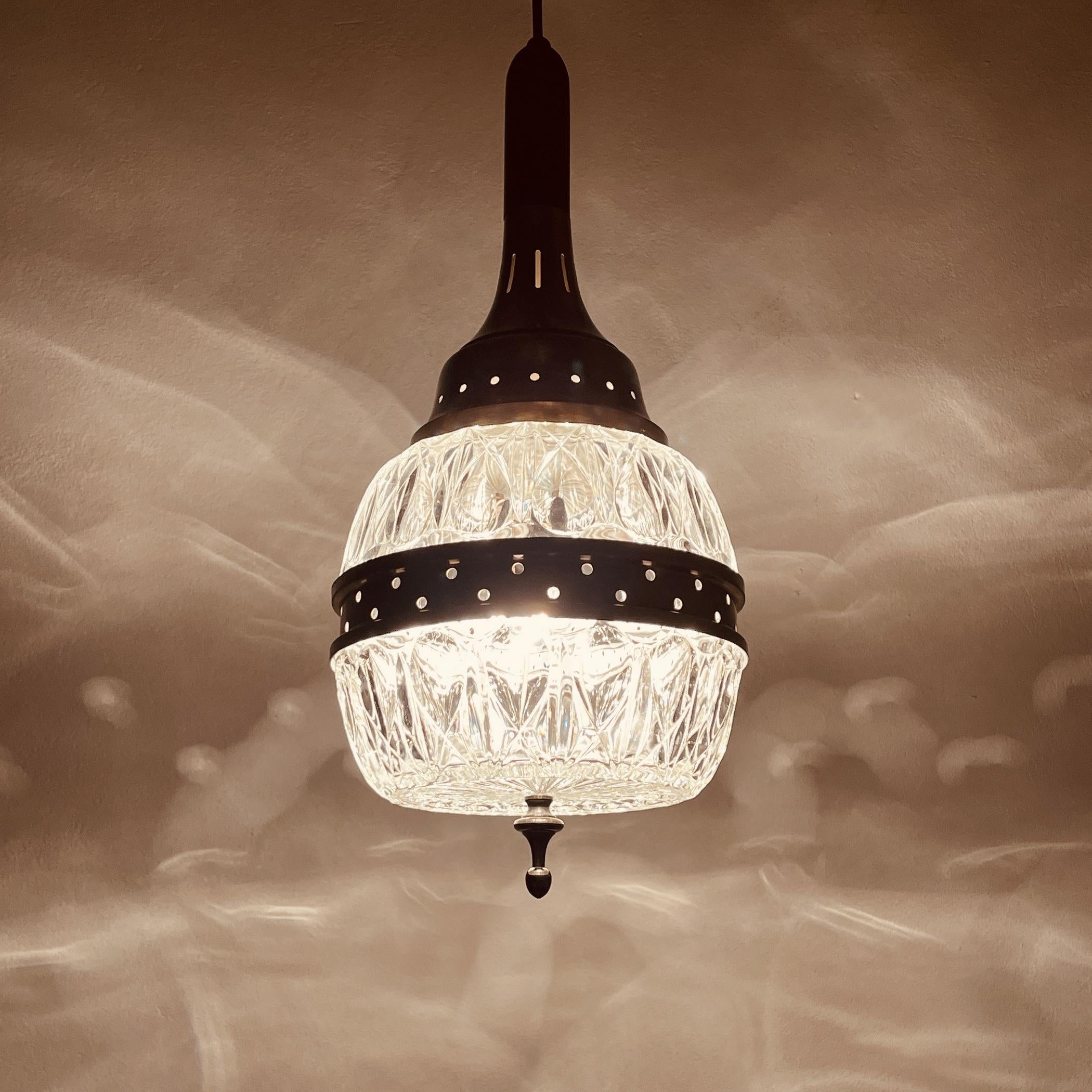 Lampe à suspension en verre mi-siècle, Italie, années 1960 en vente 10
