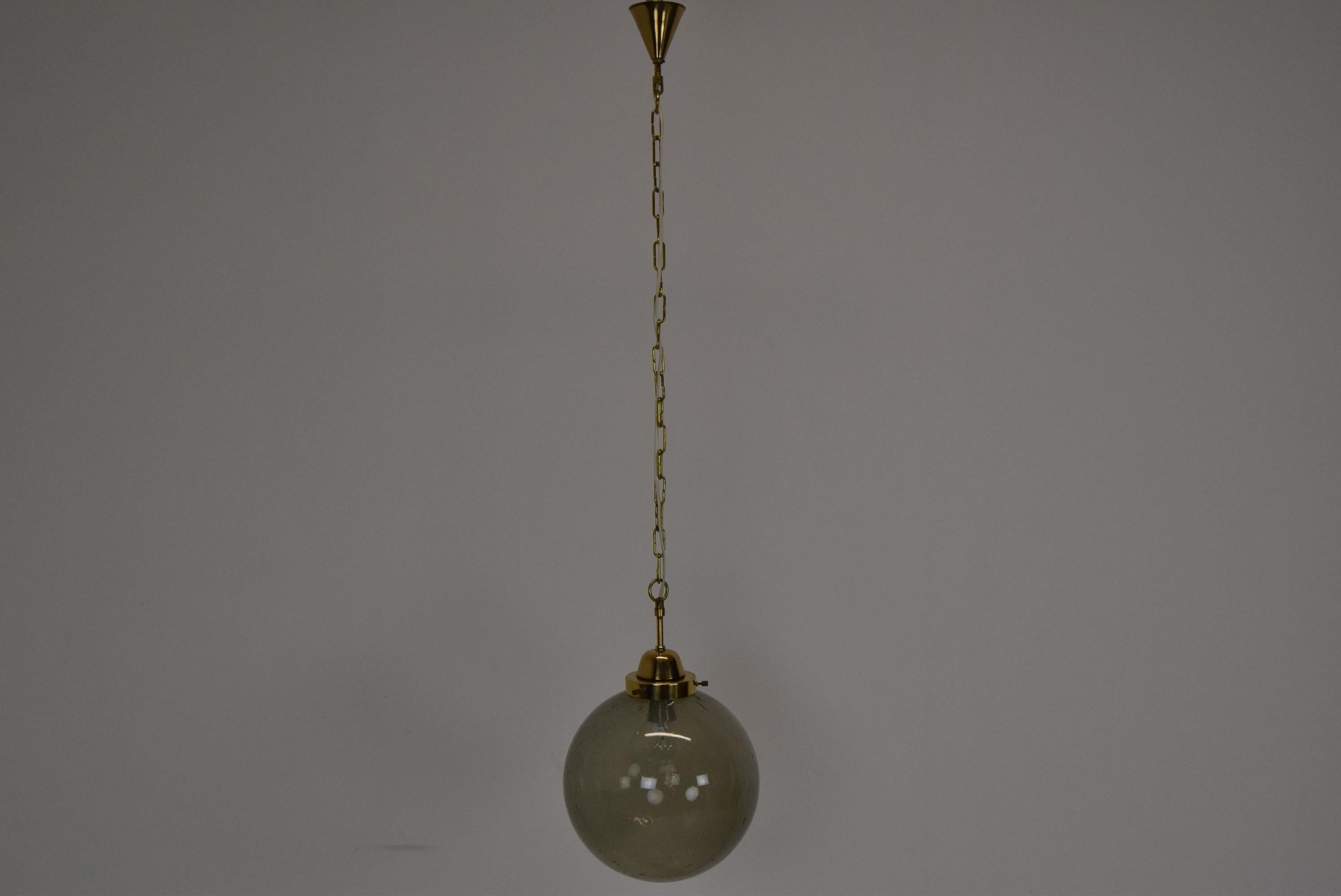 Mid-Century Glass Pendant, Kamenicky Senov, 1960's For Sale 5