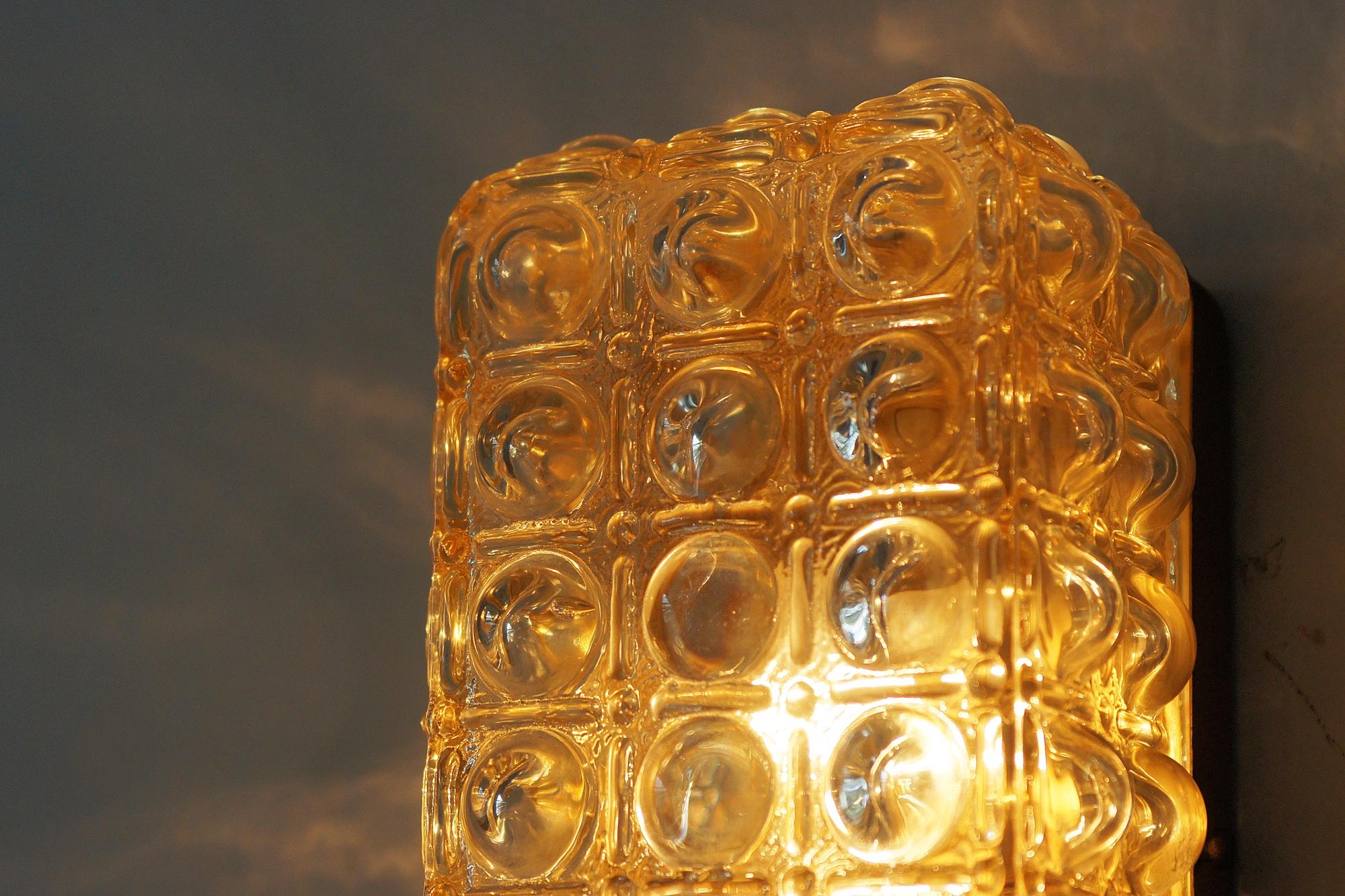 Verre Applique en verre du milieu du siècle, années 1960 en vente