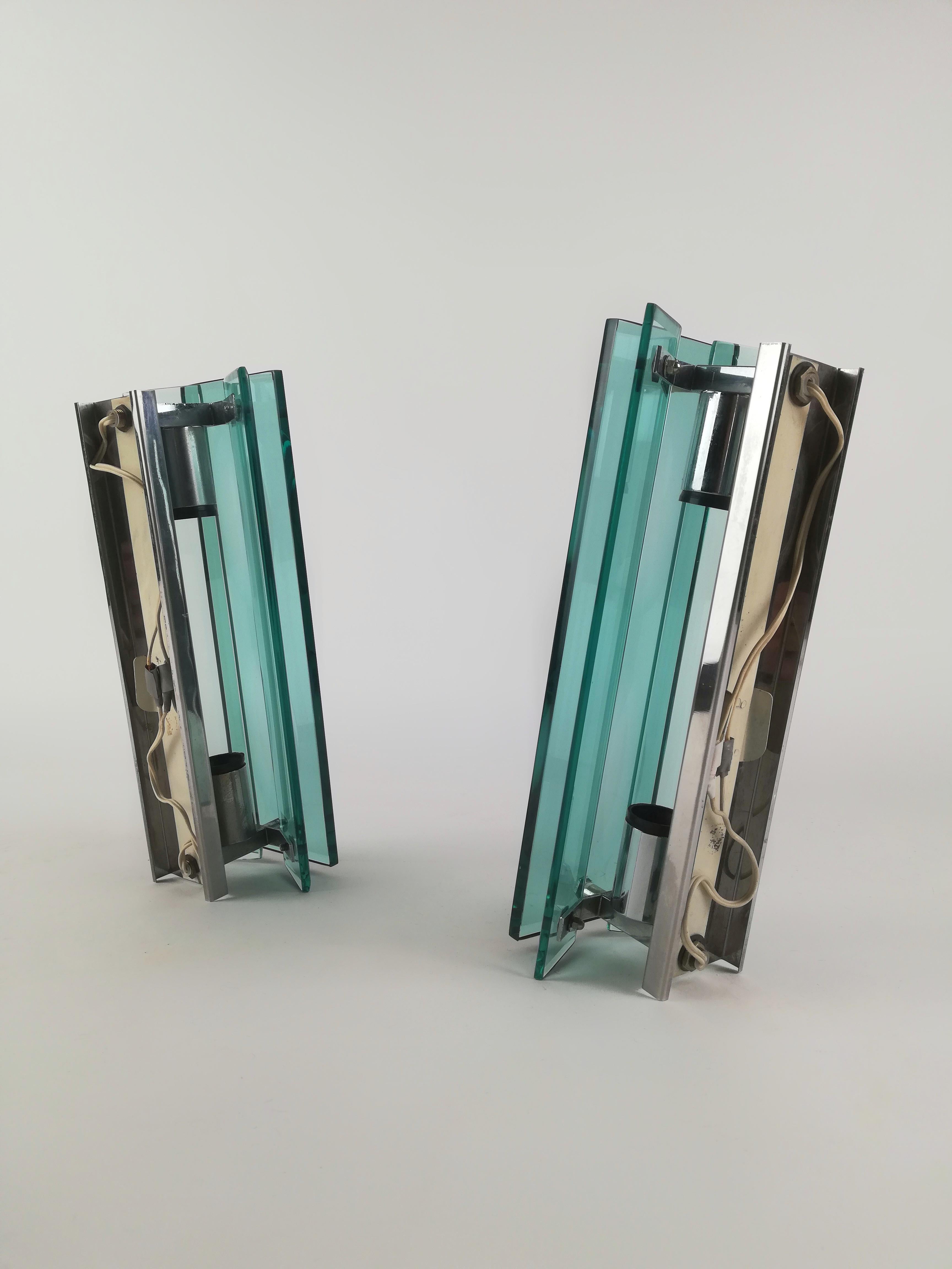 Midcentury Glass Sconces in the Style of Fontana Arte, Italy, 1960, Set of 2 For Sale 8