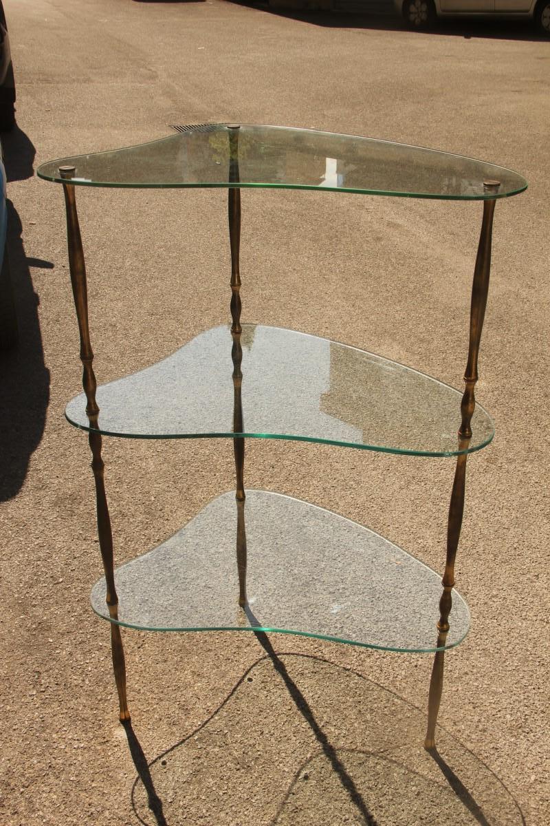 Midcentury Glass Shelves and Irregular Shaped Solid Brass Structure Vitro, 1950 9