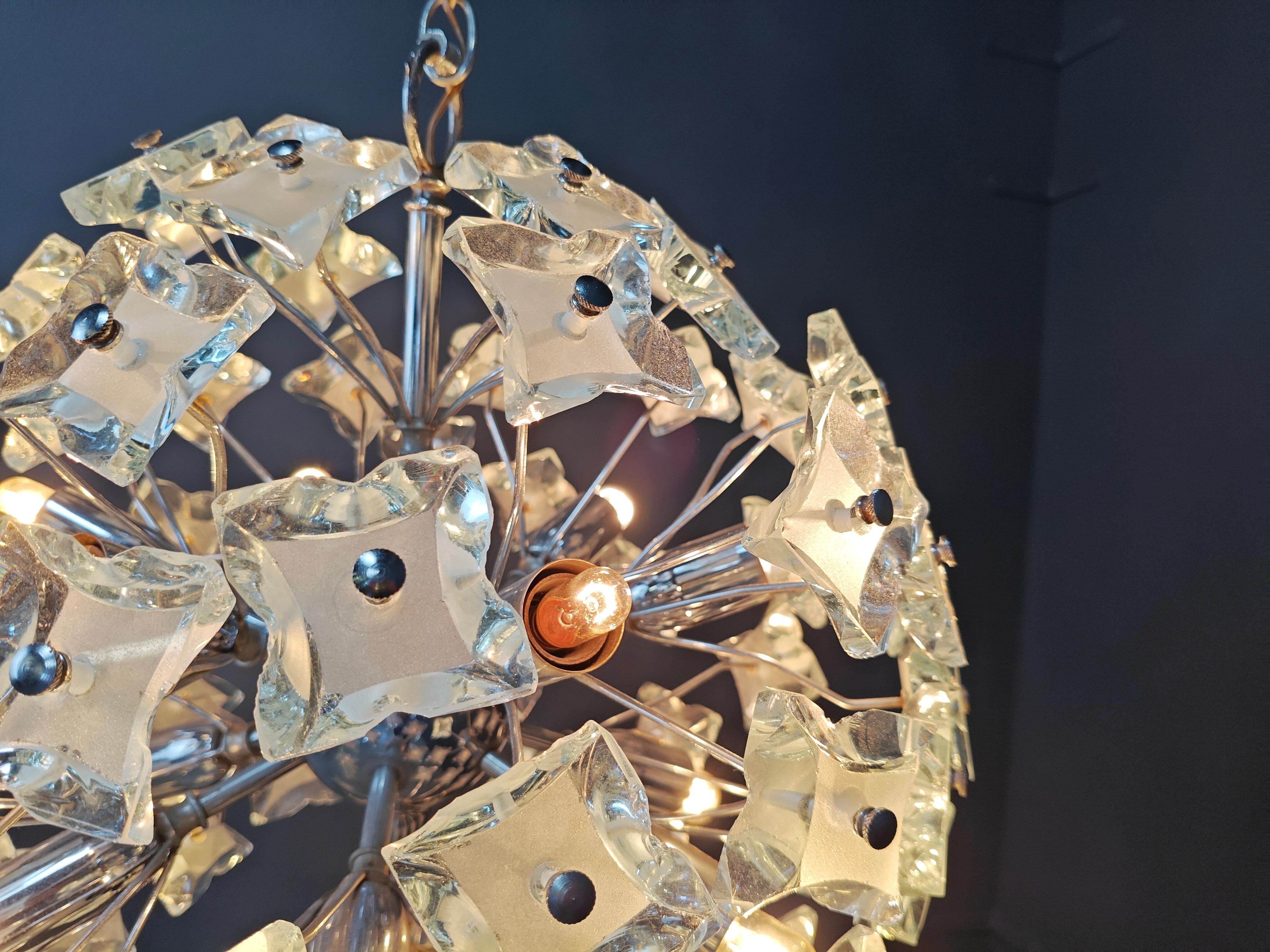 Mid-Century moderno Lampadario Sputnik in vetro di metà secolo, anni '70 in vendita