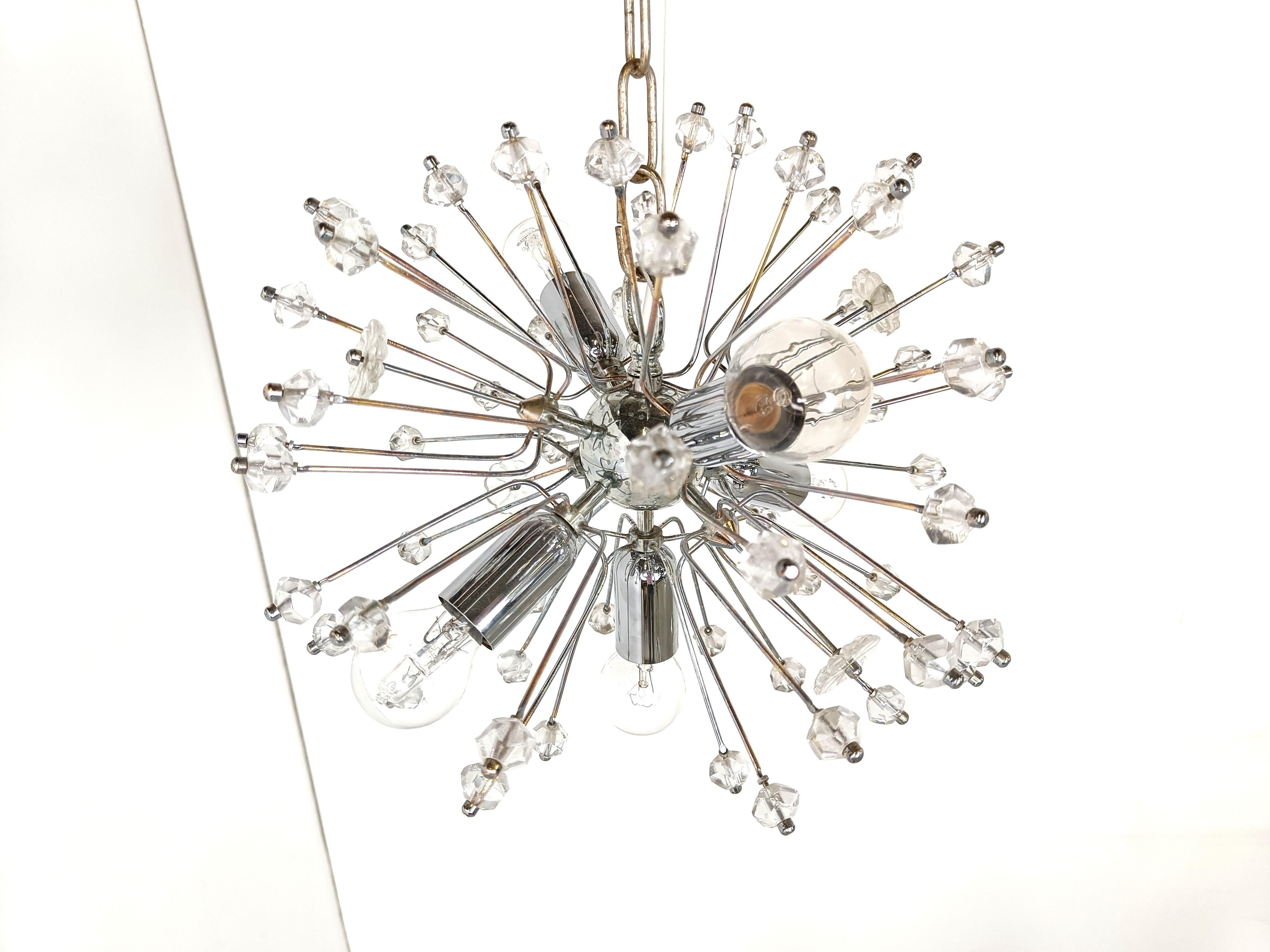 Mid century glass sputnik chandelier, 1970s  In Good Condition For Sale In HEVERLEE, BE
