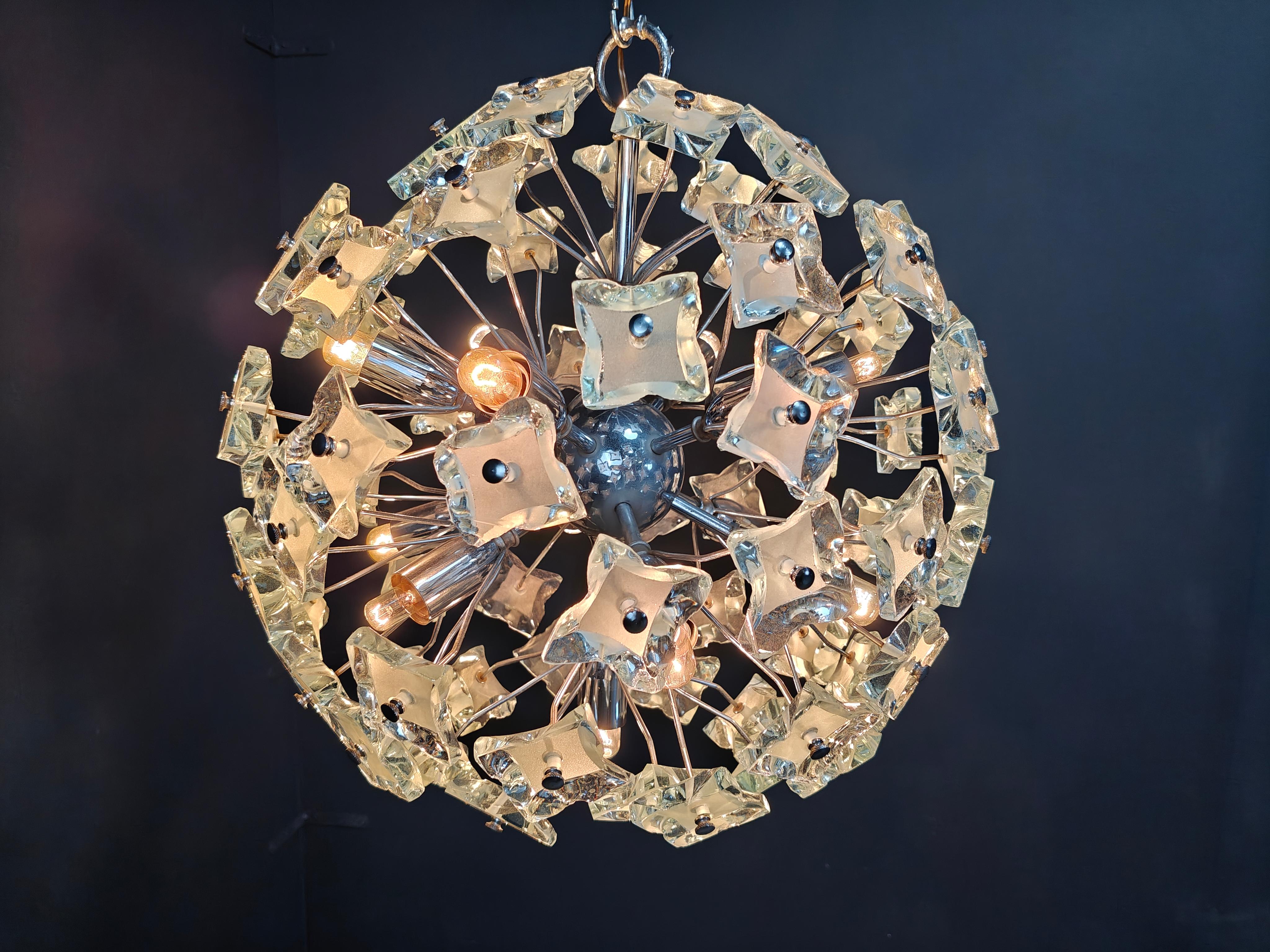 Lampadario Sputnik in vetro di metà secolo, anni '70 In condizioni buone in vendita a Leuven, Vlaams Gewest