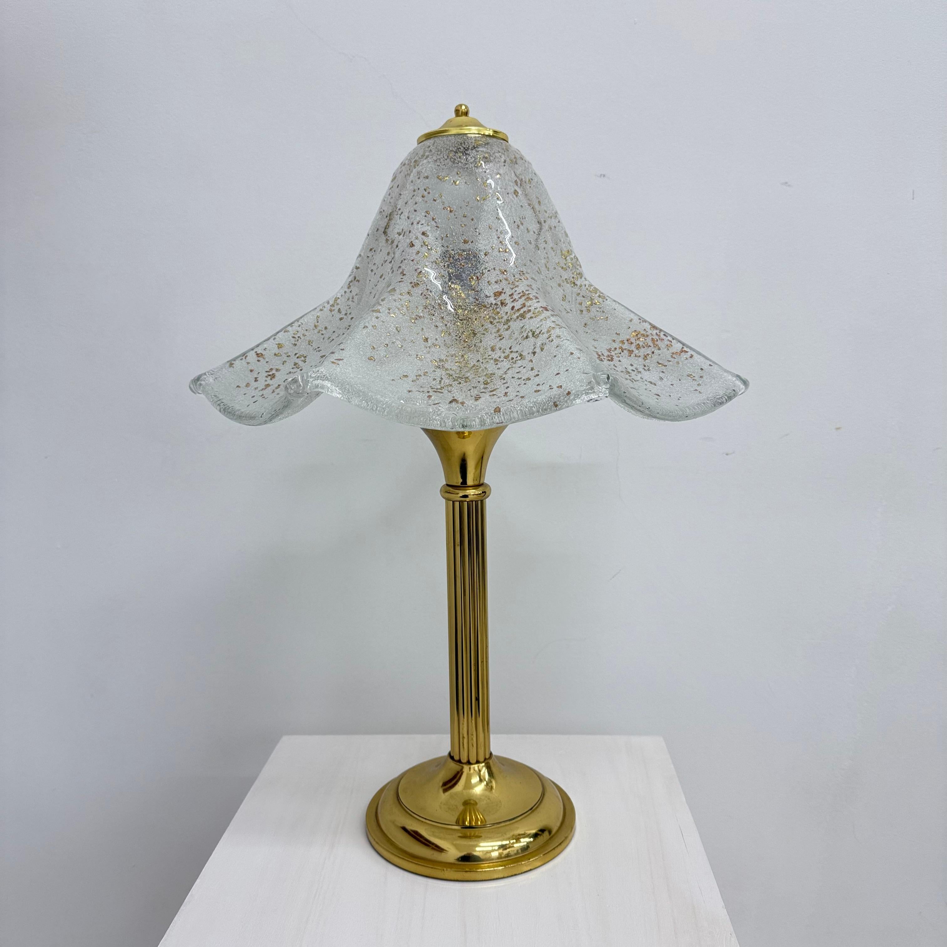 Lámpara de sobremesa de cristal de mediados de siglo , años 70 en venta 11