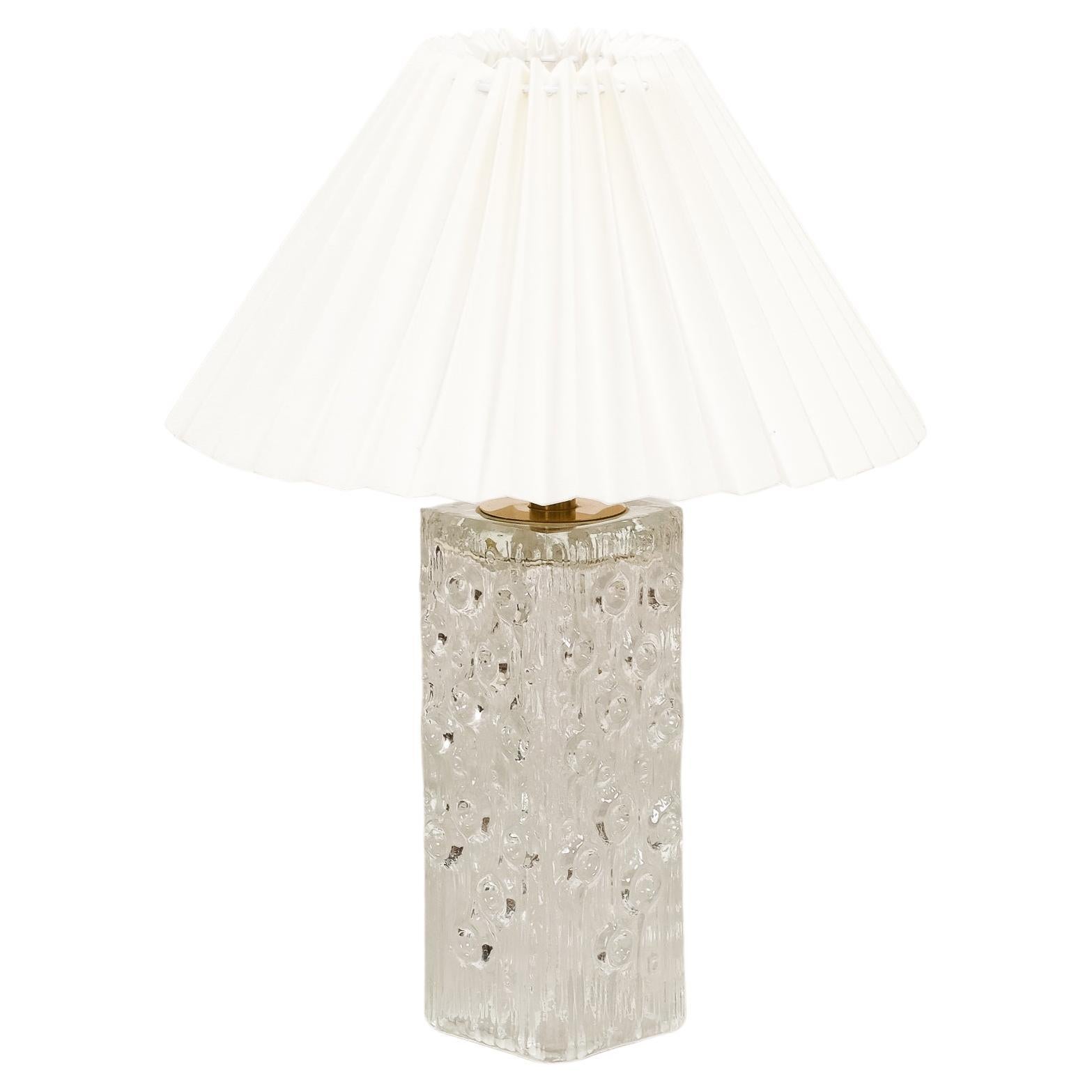 Mid-Century Glas-Tischlampe von Aneta, Schweden