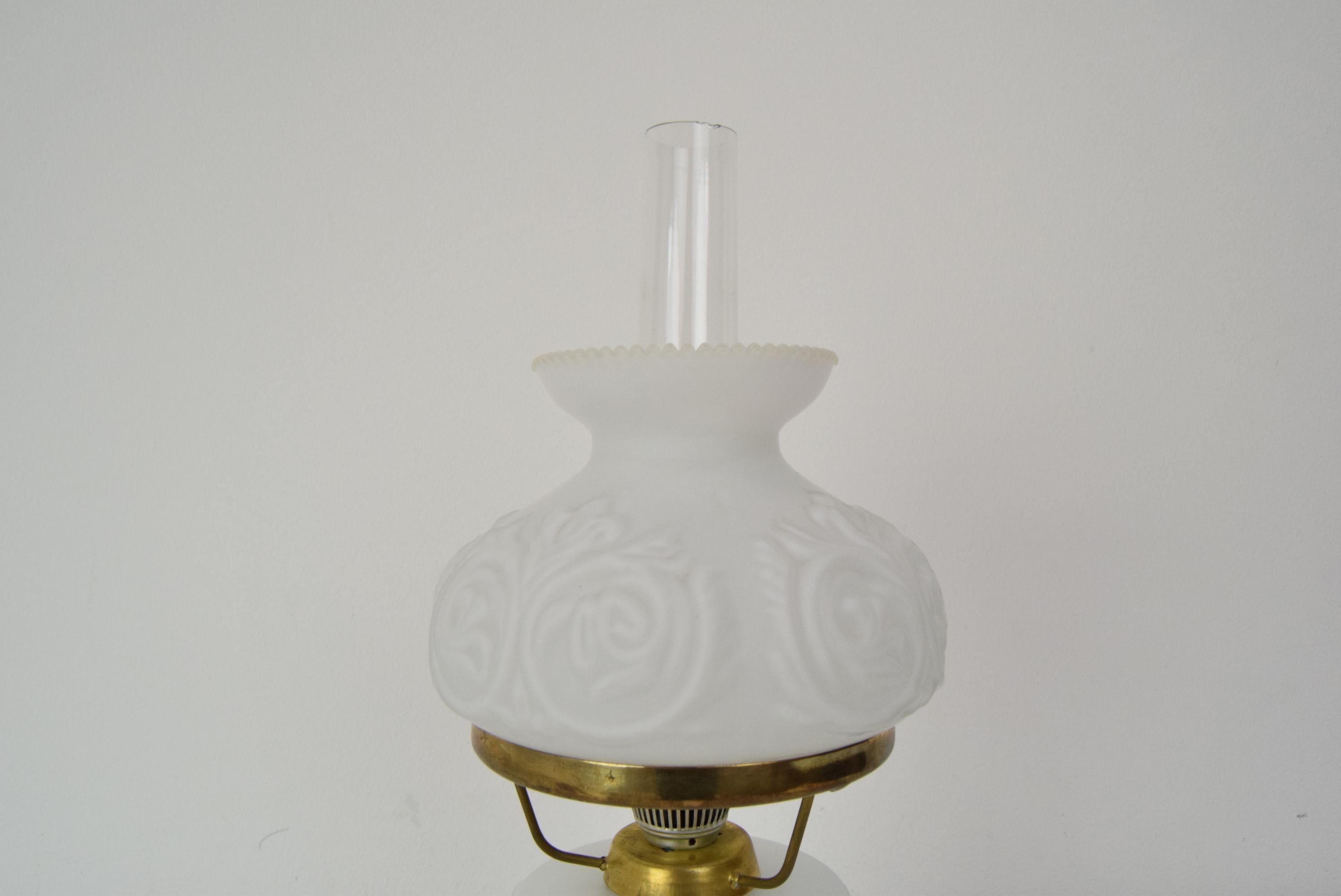 Mid-Century Glass Table Lamp, 1960's For Sale 5
