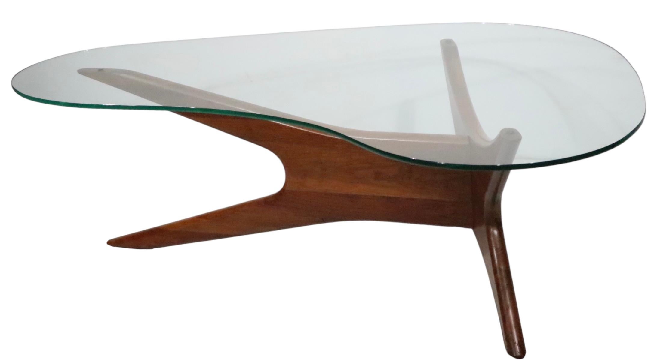 Mid Century Glass Top Jax Coffee Table by Adrian Pearsall w Sculpted Walnut Base In Good Condition In New York, NY