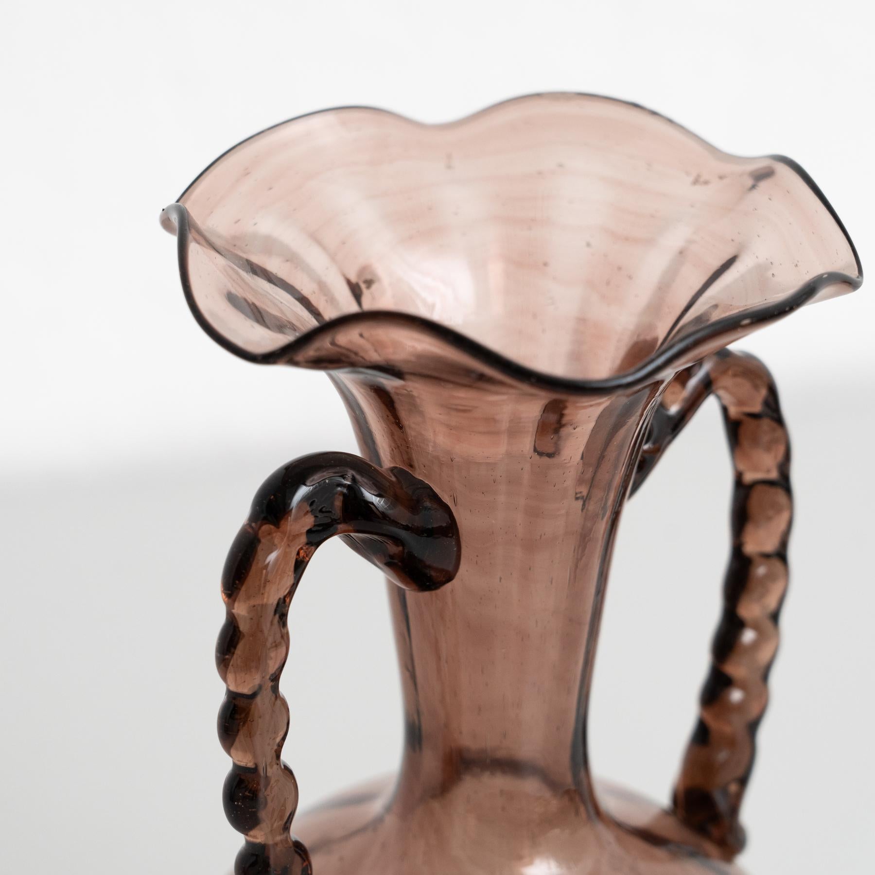 Mid Century Glass Vase – Blown Glass in Aubergine Purple For Sale 1