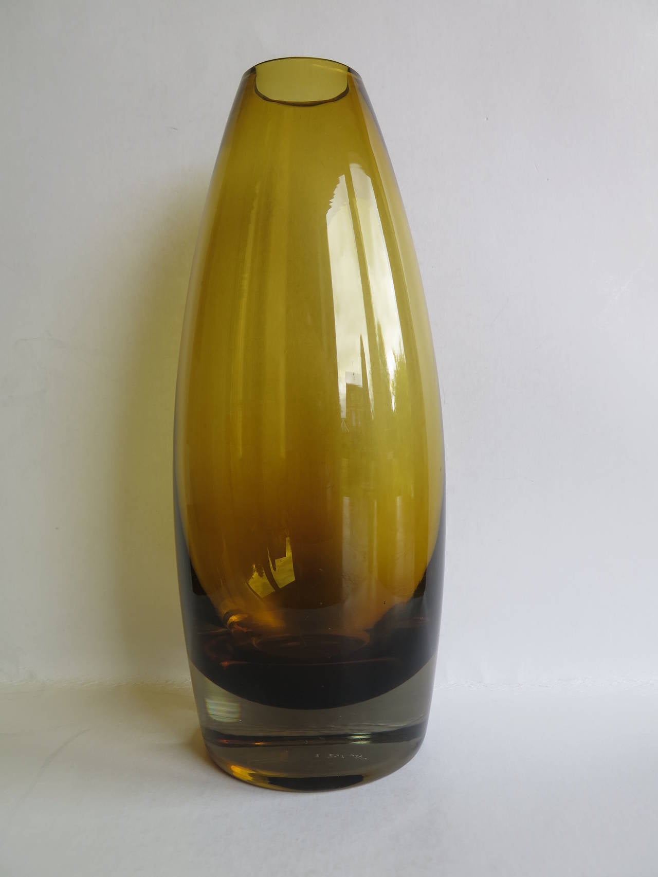 Finlandais Vase en verre du milieu du siècle dernier de Tamara Aladin pour Riihimaen Lasi Oy, vers 1960 en vente