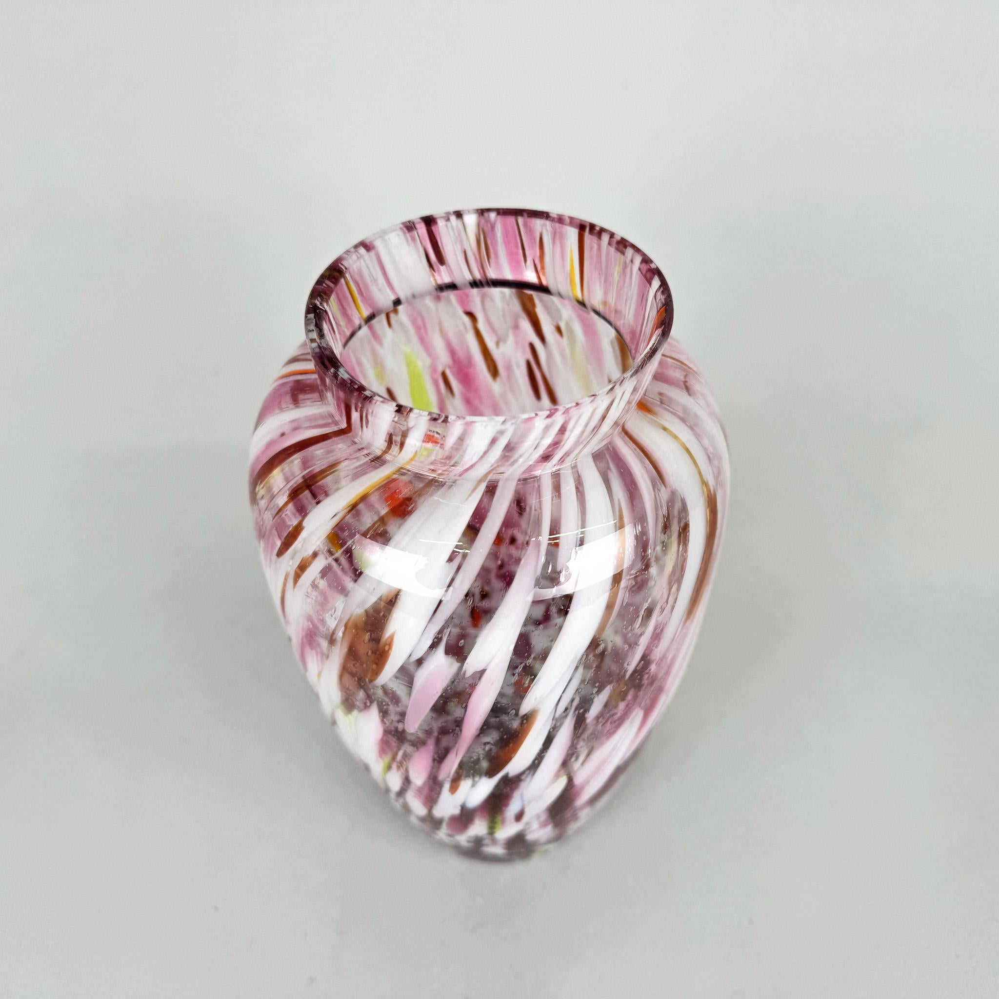 Jarrón de cristal de mediados de siglo, Alemania Moderno de mediados de siglo en venta