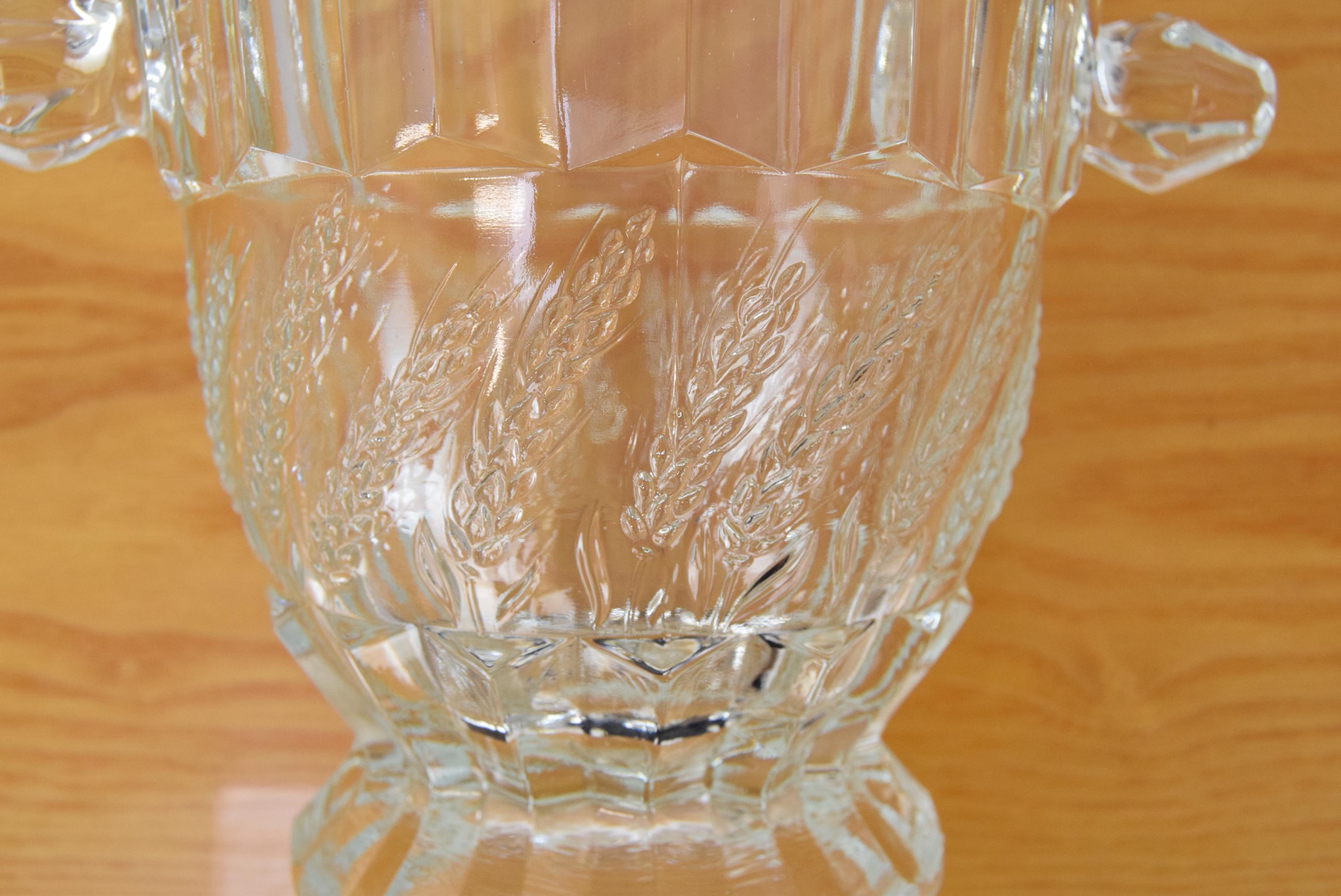 Mid-century Glass Vase, Bohemia Glass, 1960's For Sale 5
